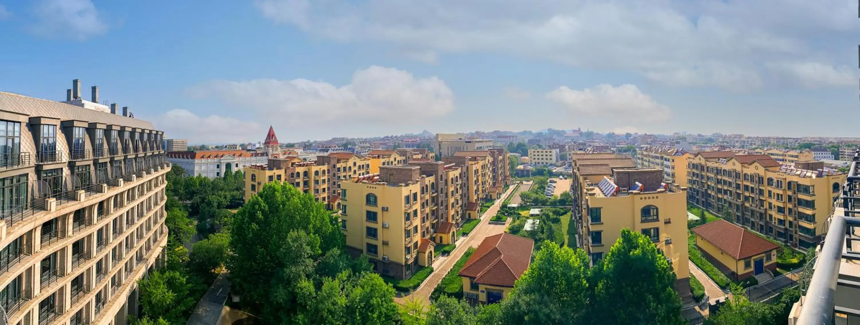 Deluxe, Guest room, 2 Double in Sheraton Qinhuangdao Beidaihe Hotel Deluxe, Guest room, 2 Double in Sheraton Qinhuangdao Beidaihe Hotel