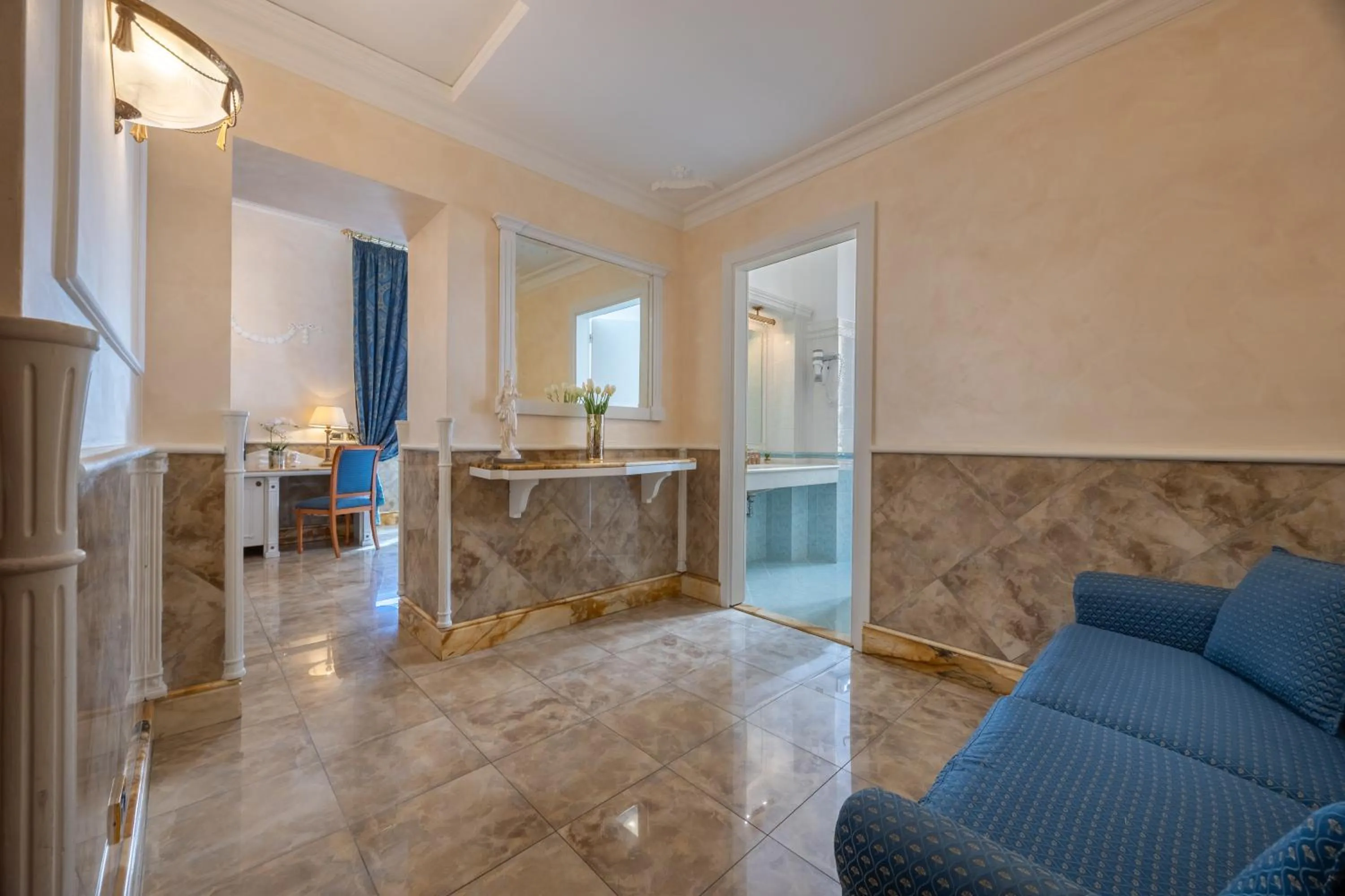 Bathroom in Hotel Palladium Palace