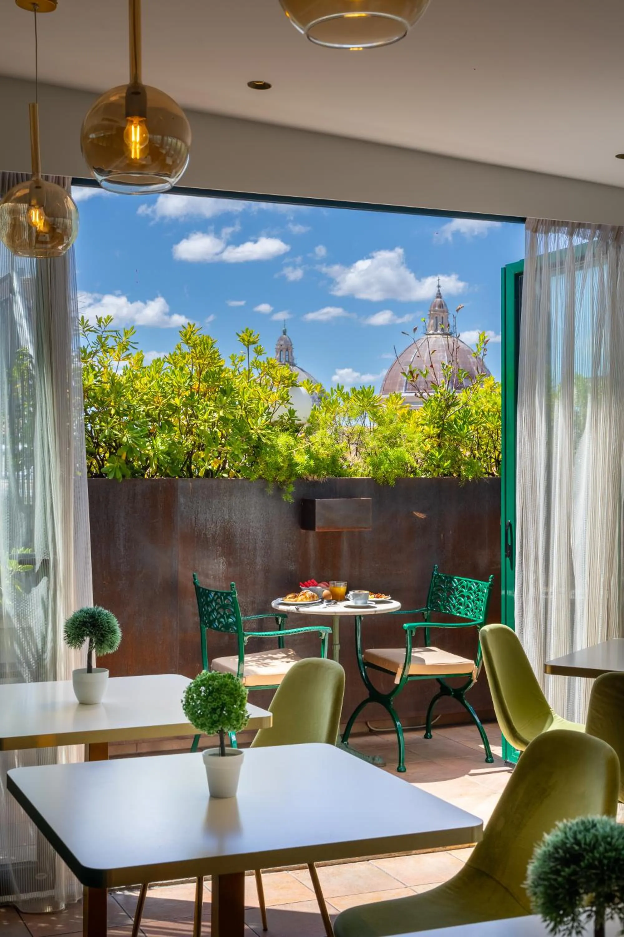 Day in Hotel Palladium Palace