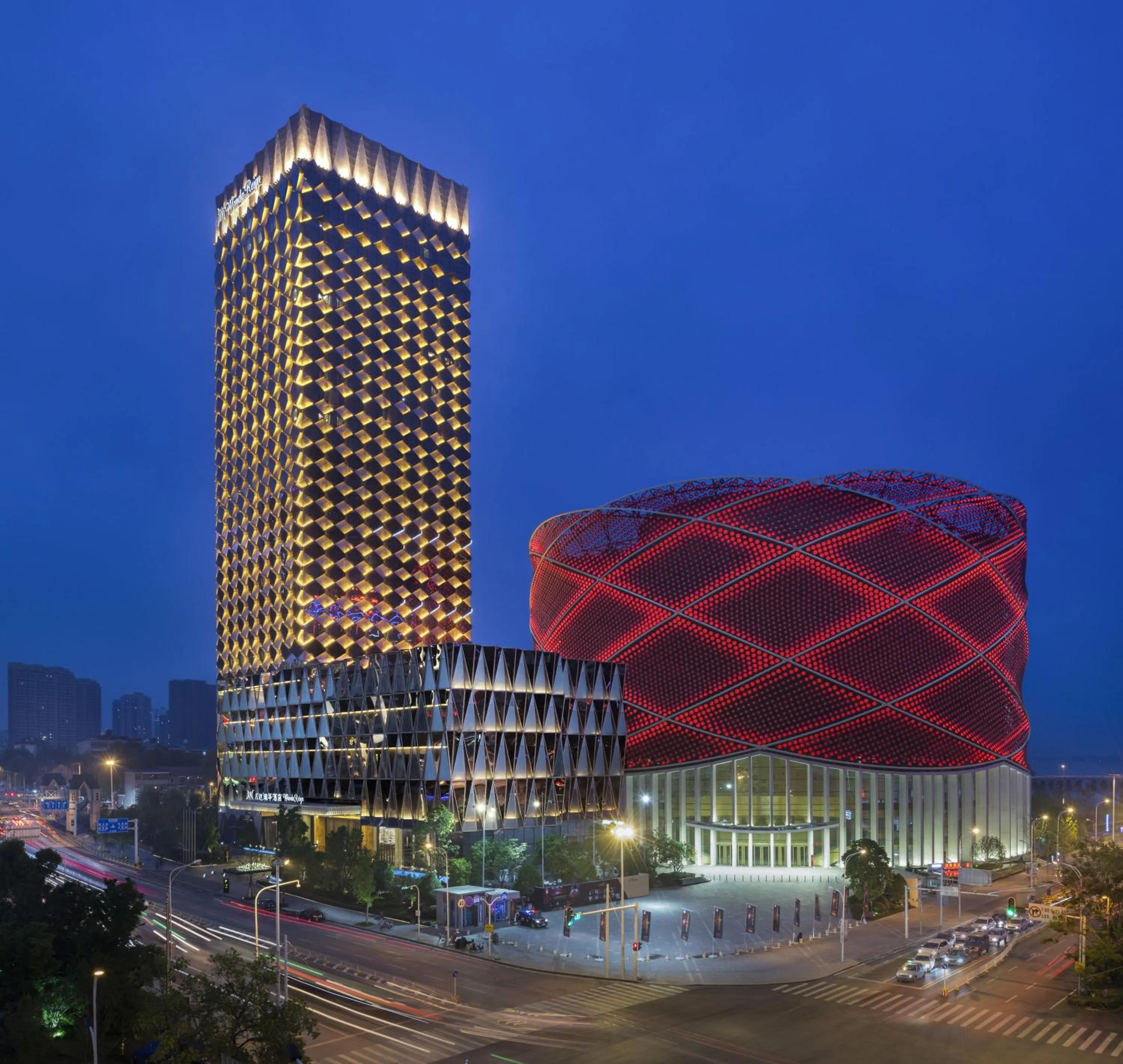 Property building in Wanda Reign Wuhan