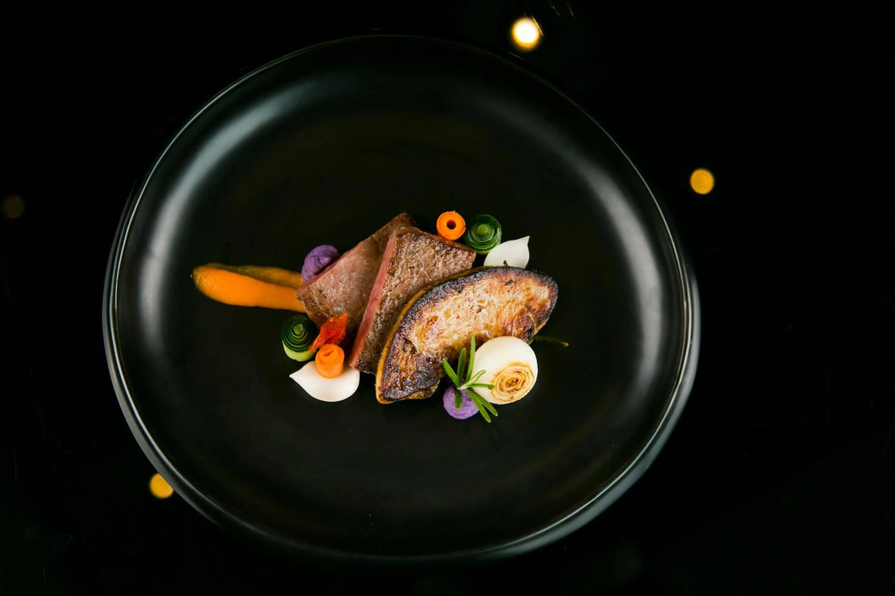 Food and drinks in Wanda Reign Wuhan