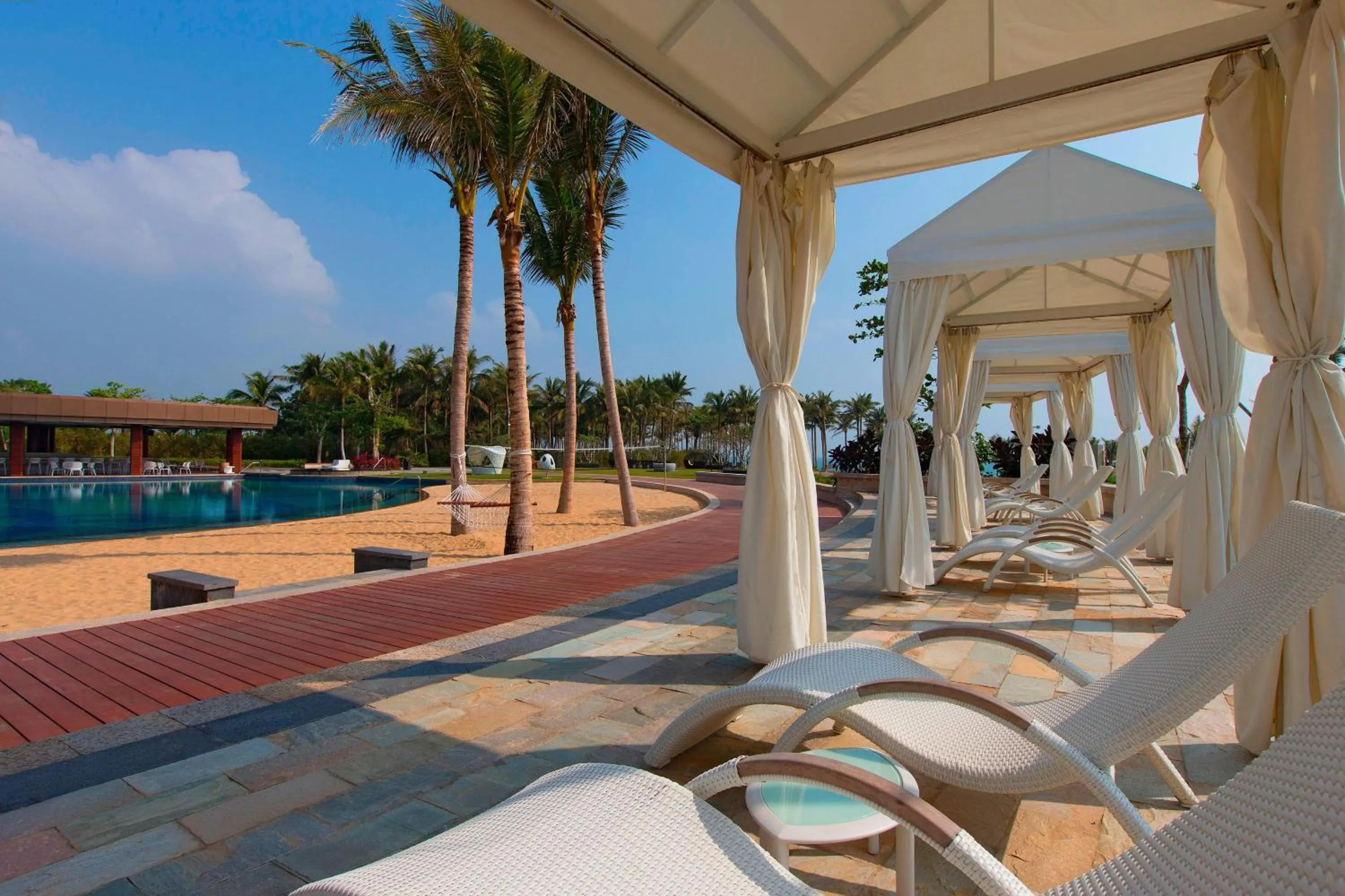 Swimming pool in The Westin Sanya Haitang Bay Resort