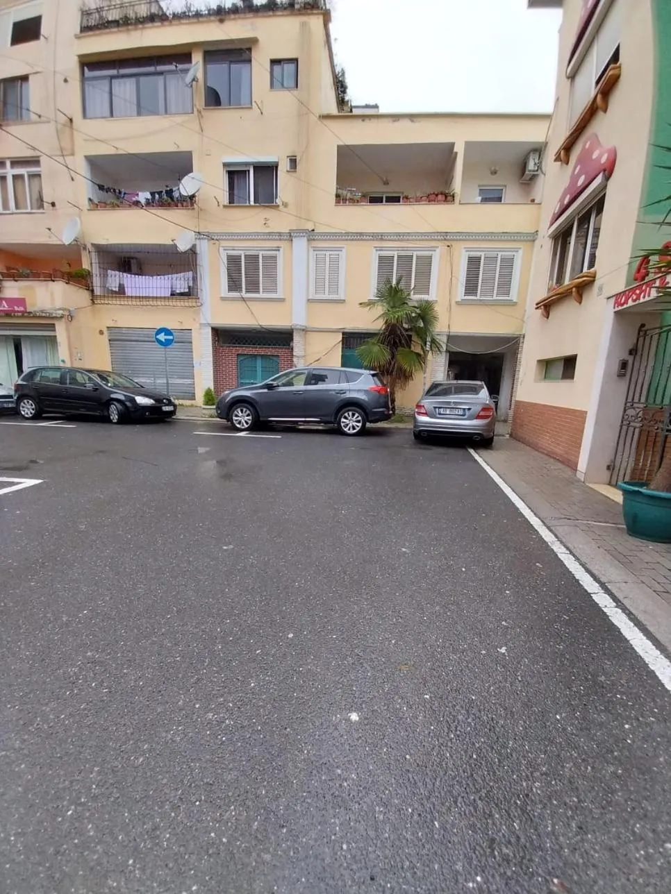 Property building in Atomium apartments