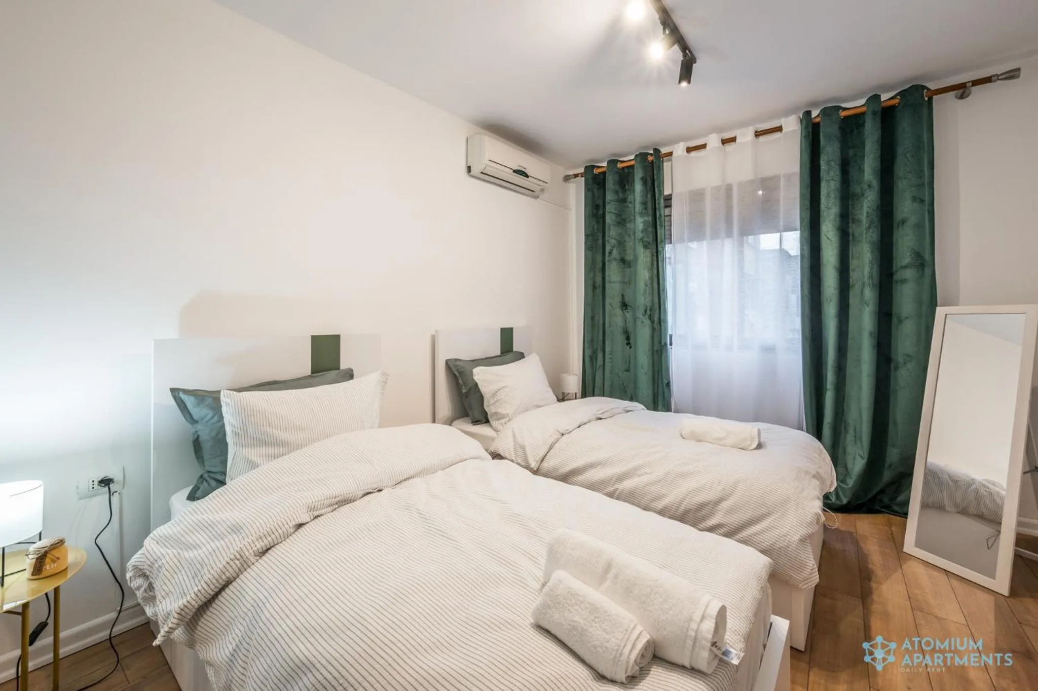 Bed in Atomium apartments