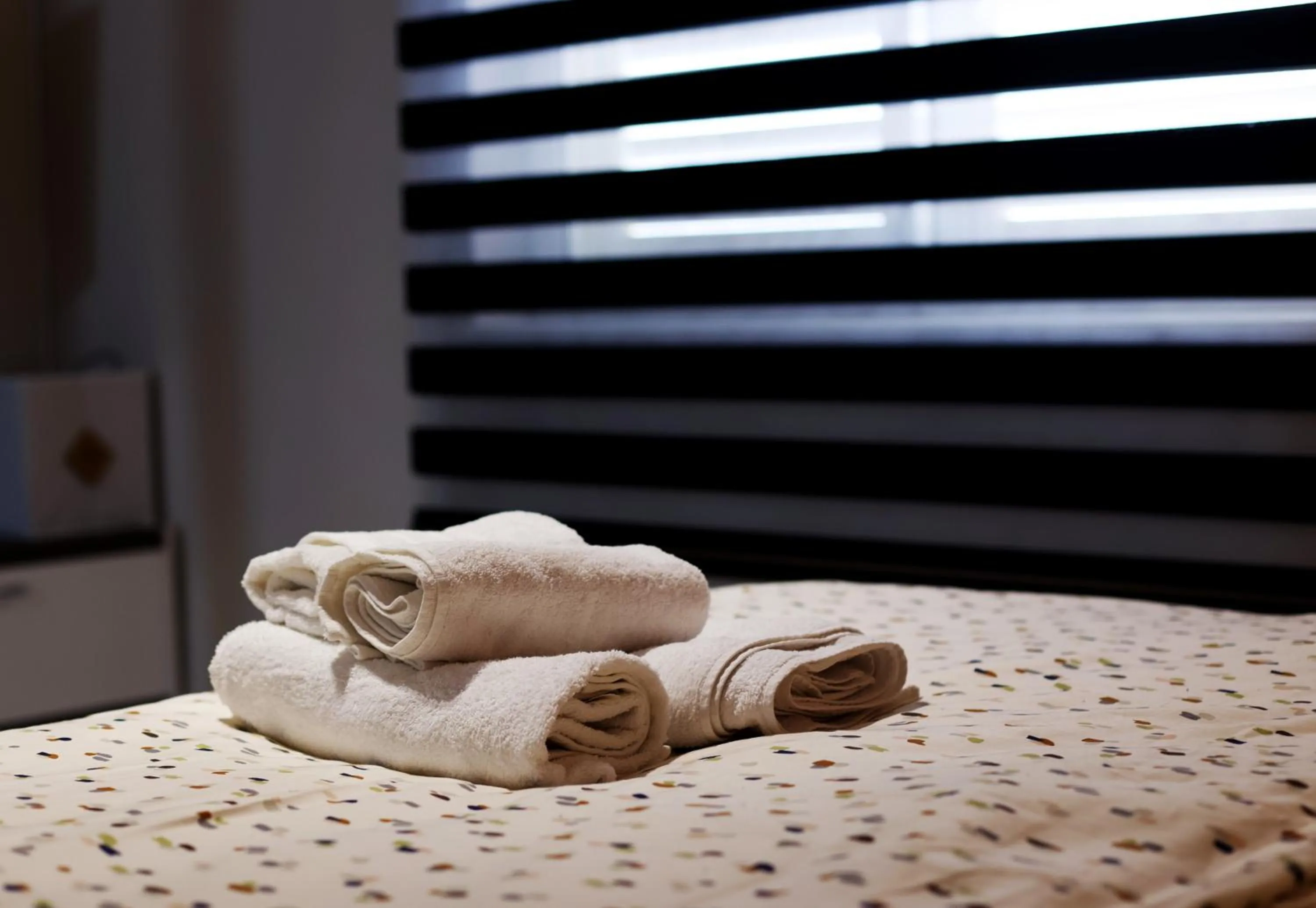 Bed in Atomium apartments