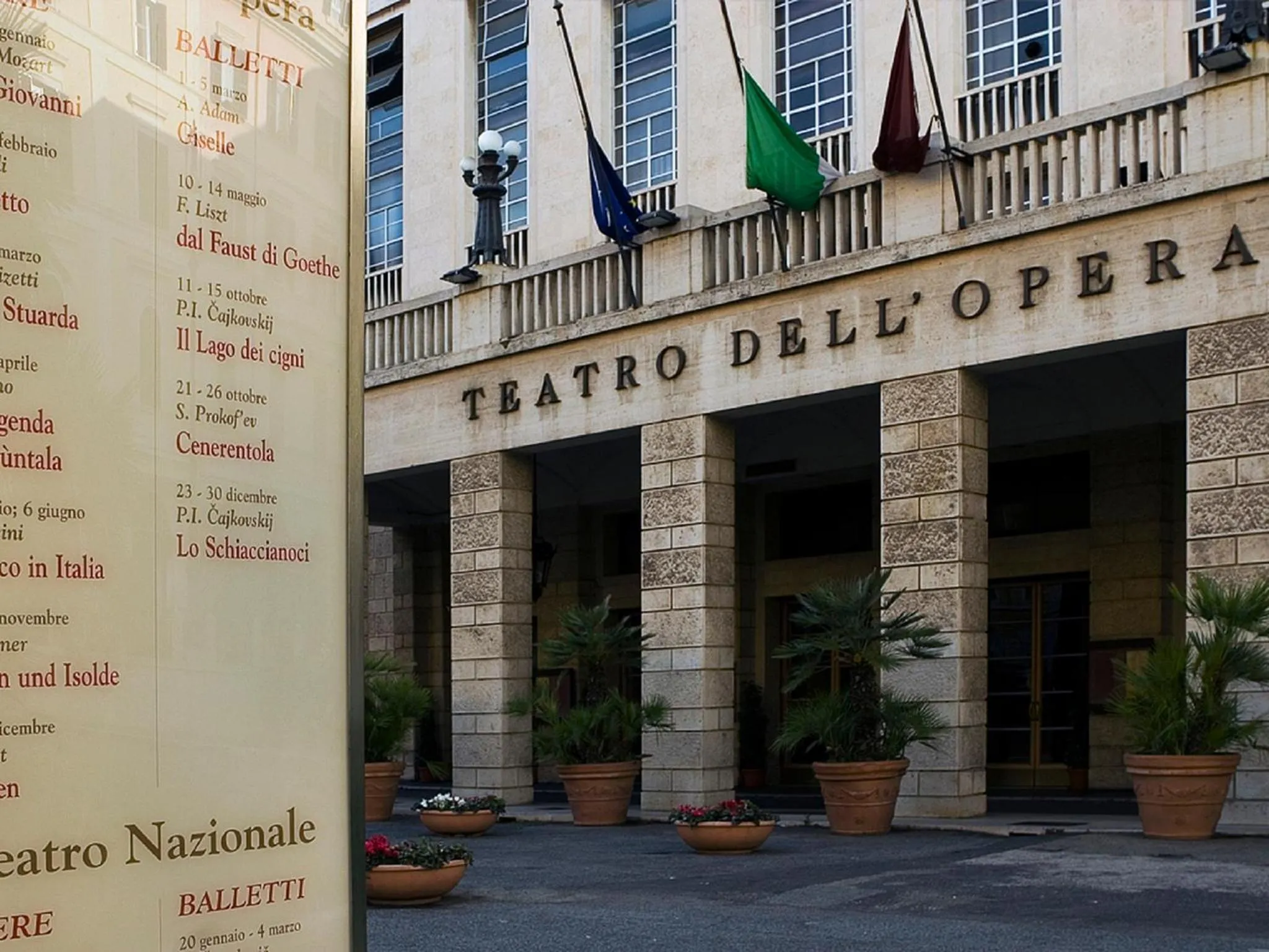 Area and facilities in Hotel Columbia