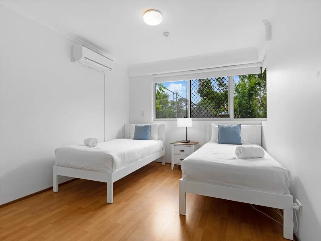 Bedroom, Bed in Riviera Resort