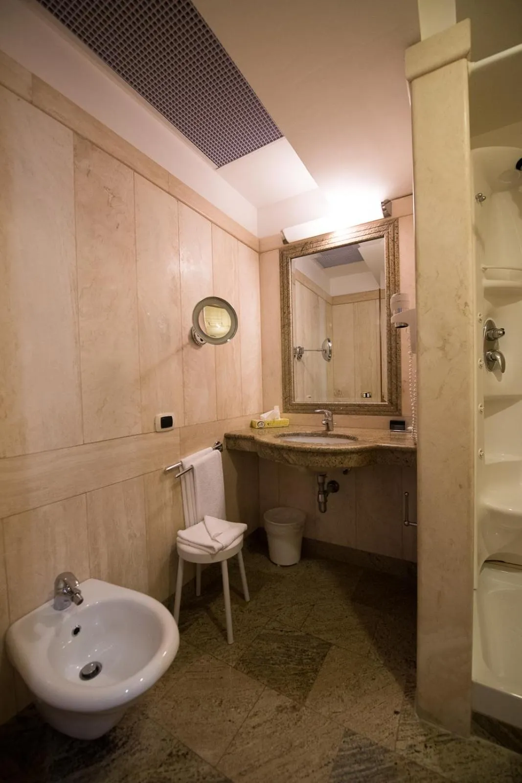 Bathroom in Quality Hotel Nova Domus