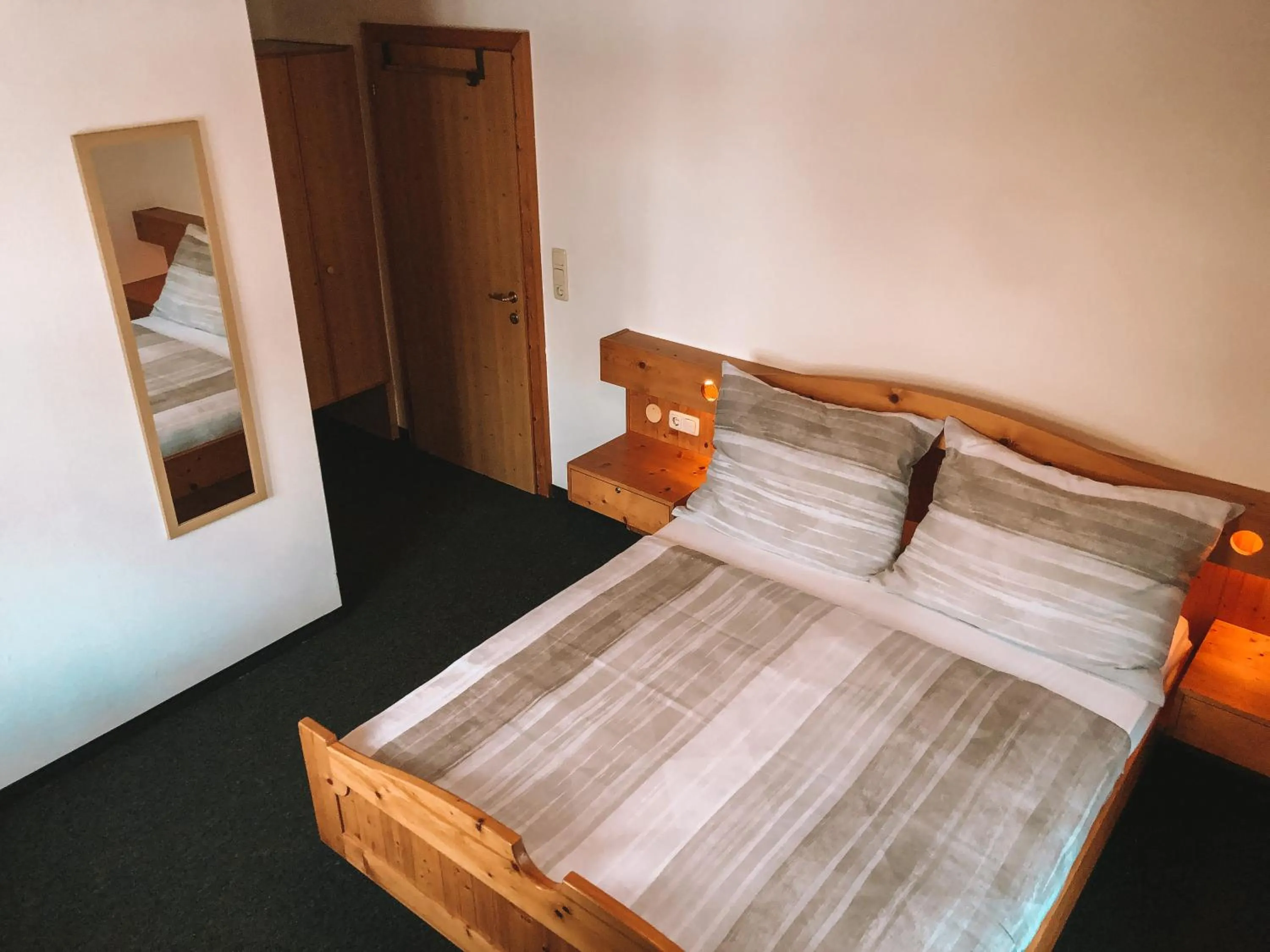 Bed in Green Natural Motel