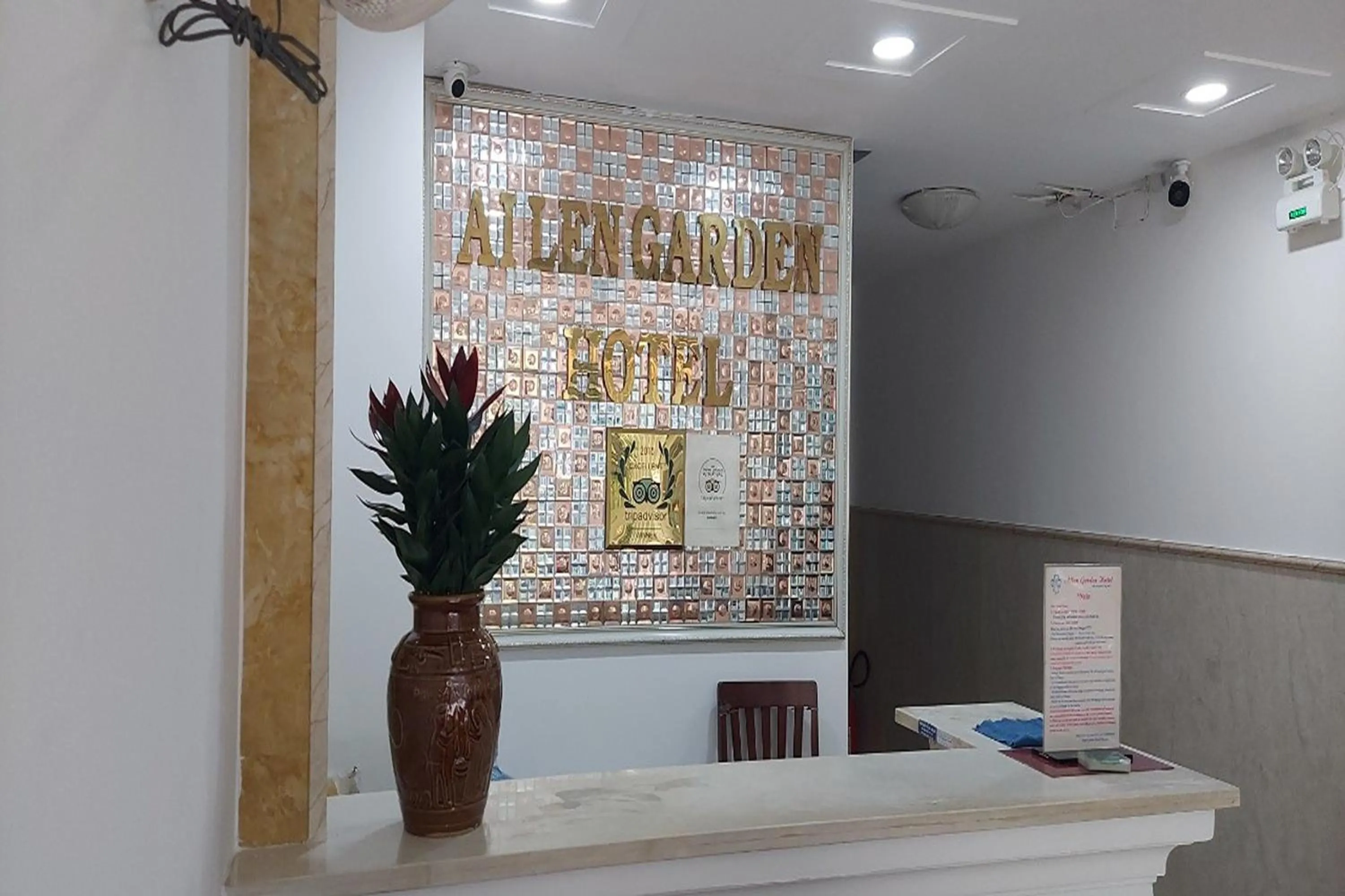 Lobby or reception in Ailen Hotel