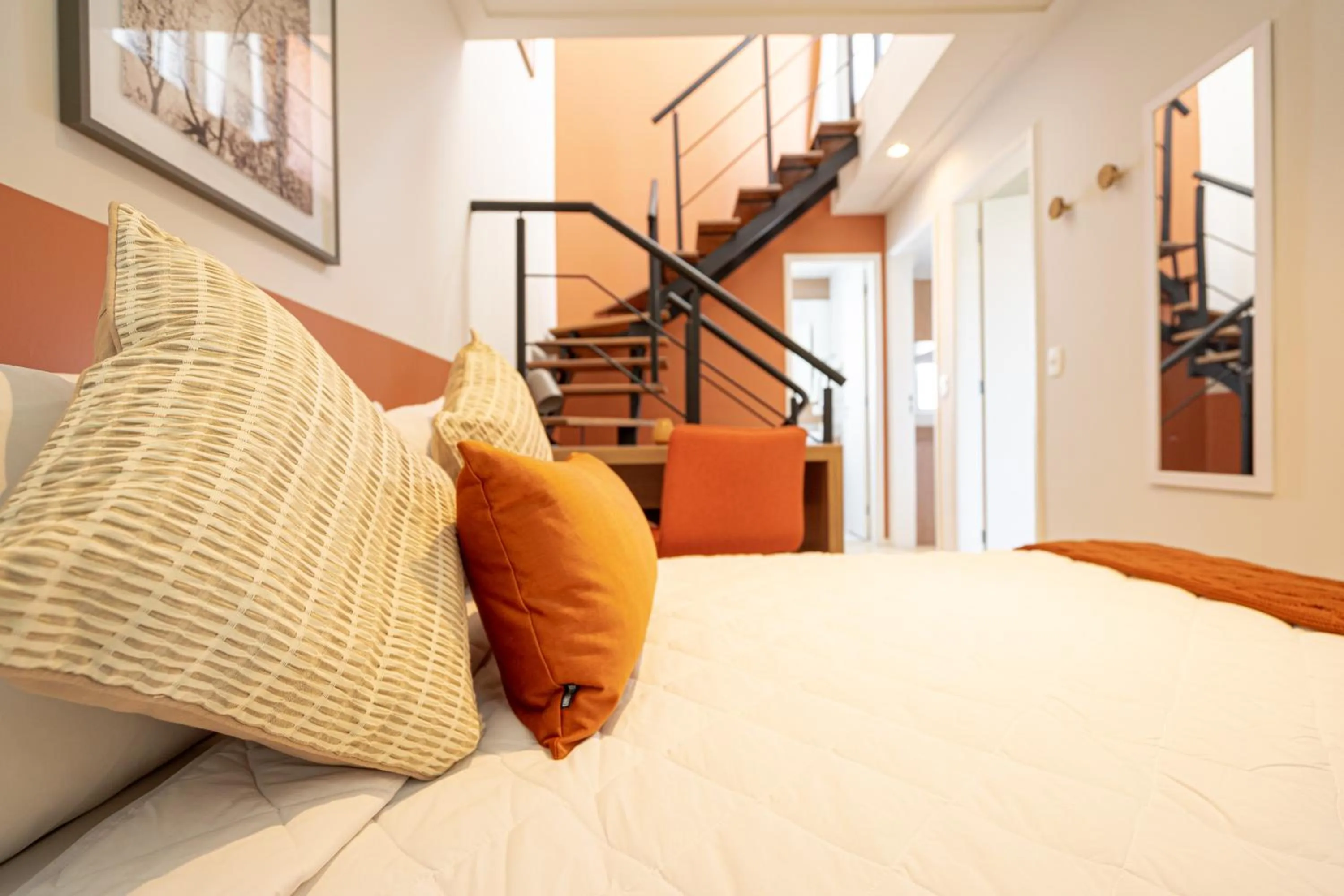 Bed in Charlie NYC Berrini