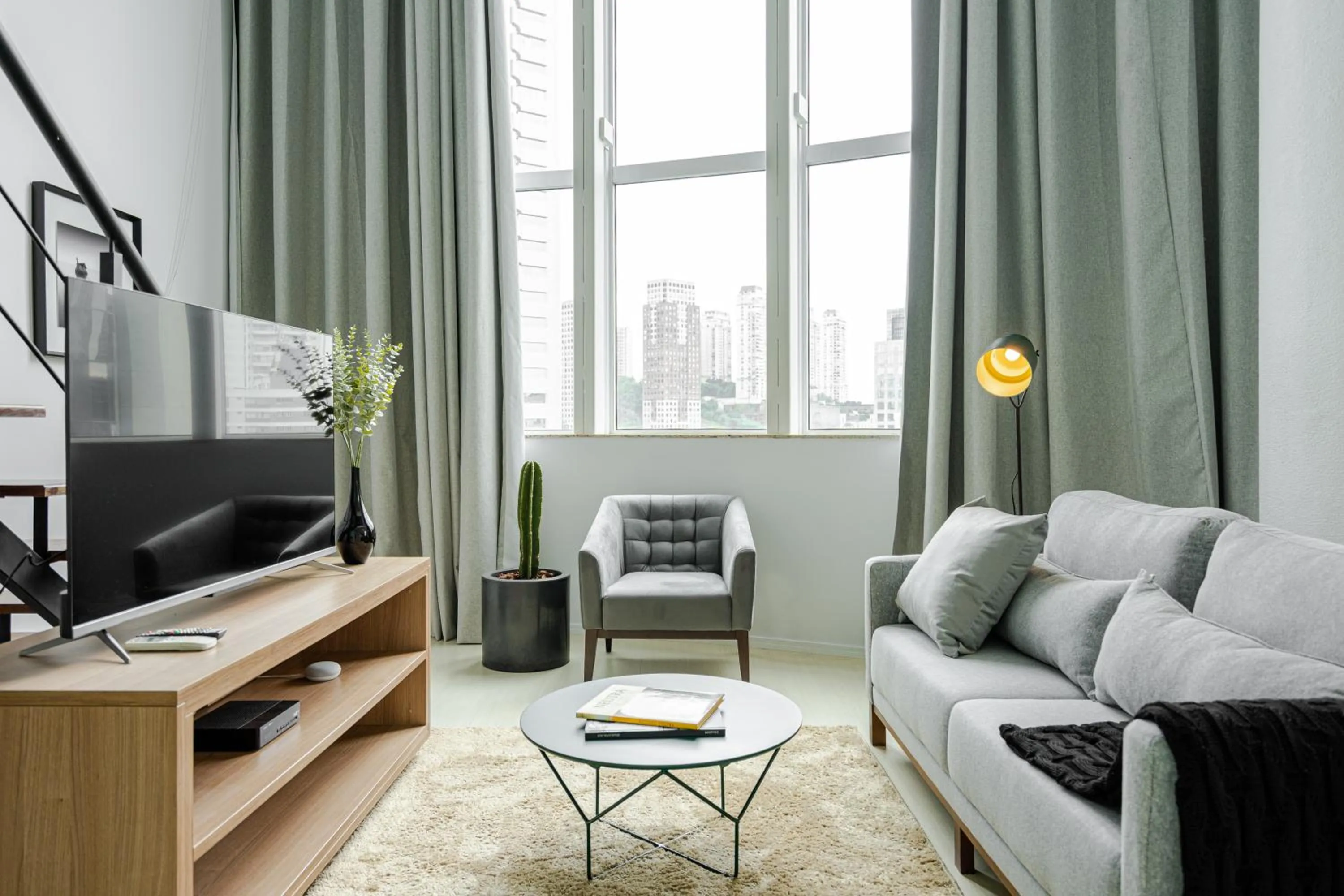 Living room in Charlie NYC Berrini