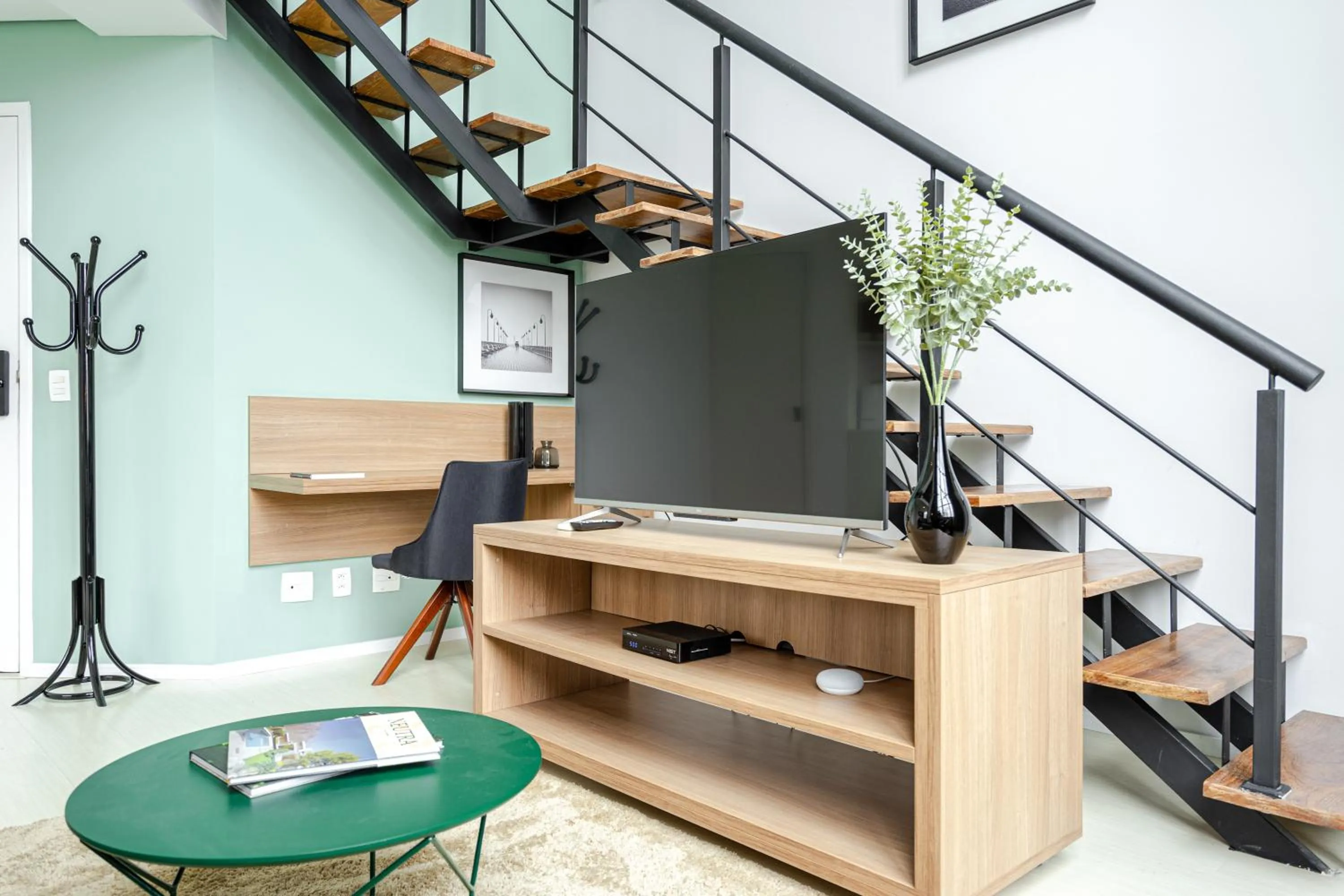 Living room in Charlie NYC Berrini