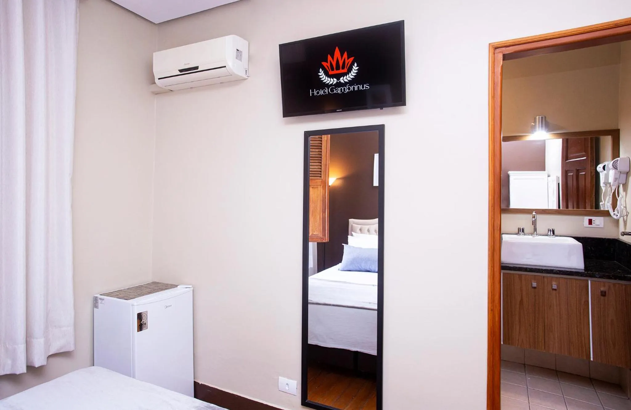 Bedroom, Bed in Hotel Gambrinus