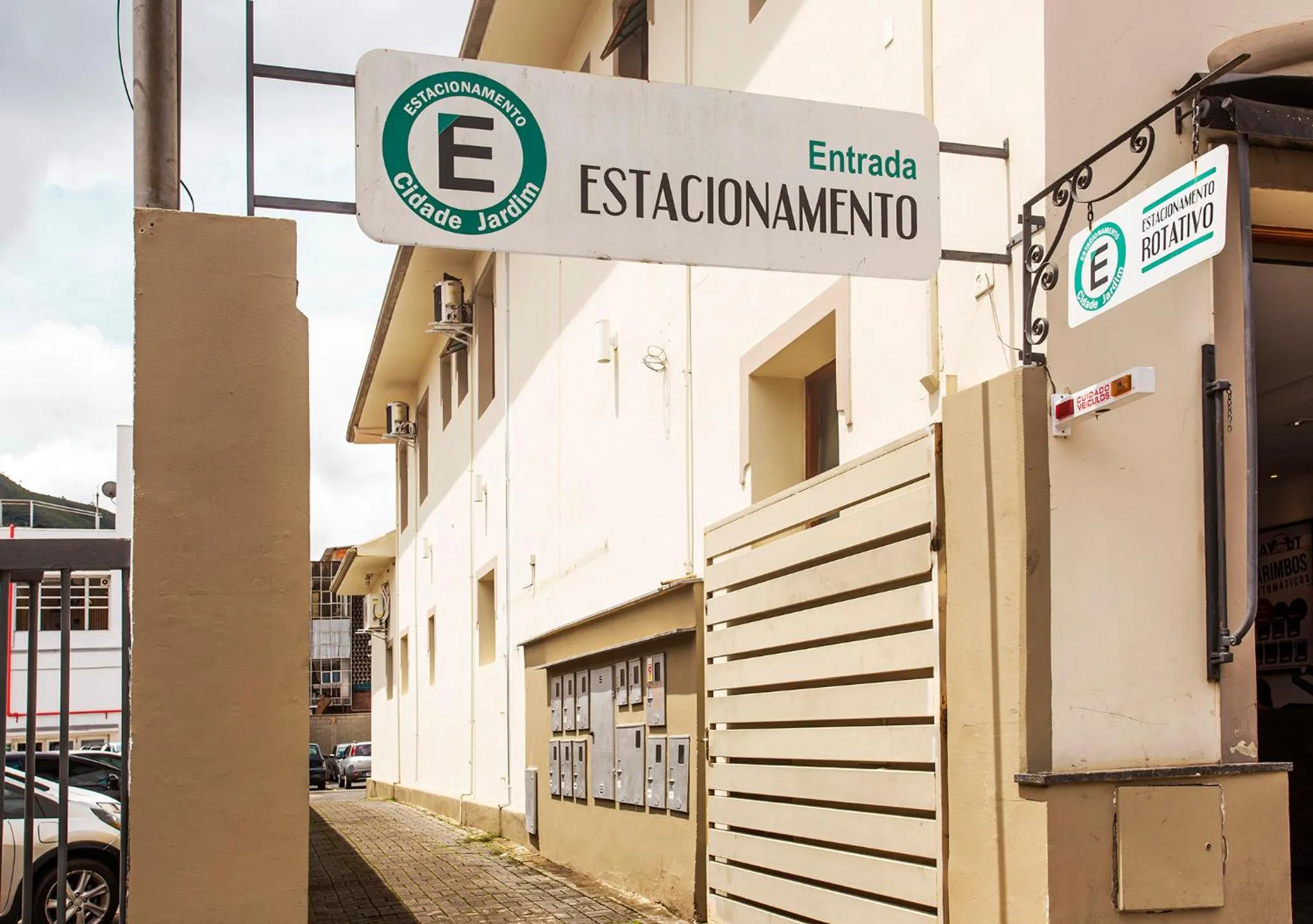 Parking in Hotel Gambrinus