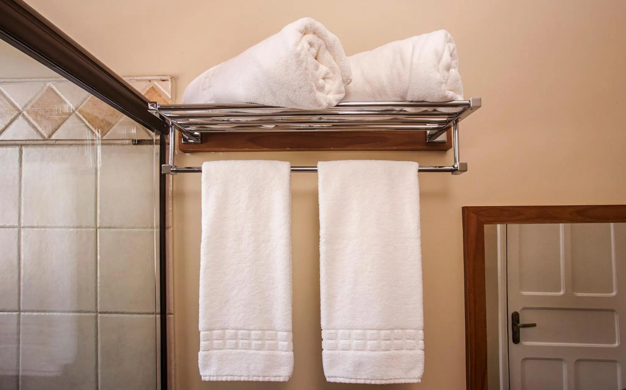 Bathroom, Bed in Hotel Gambrinus