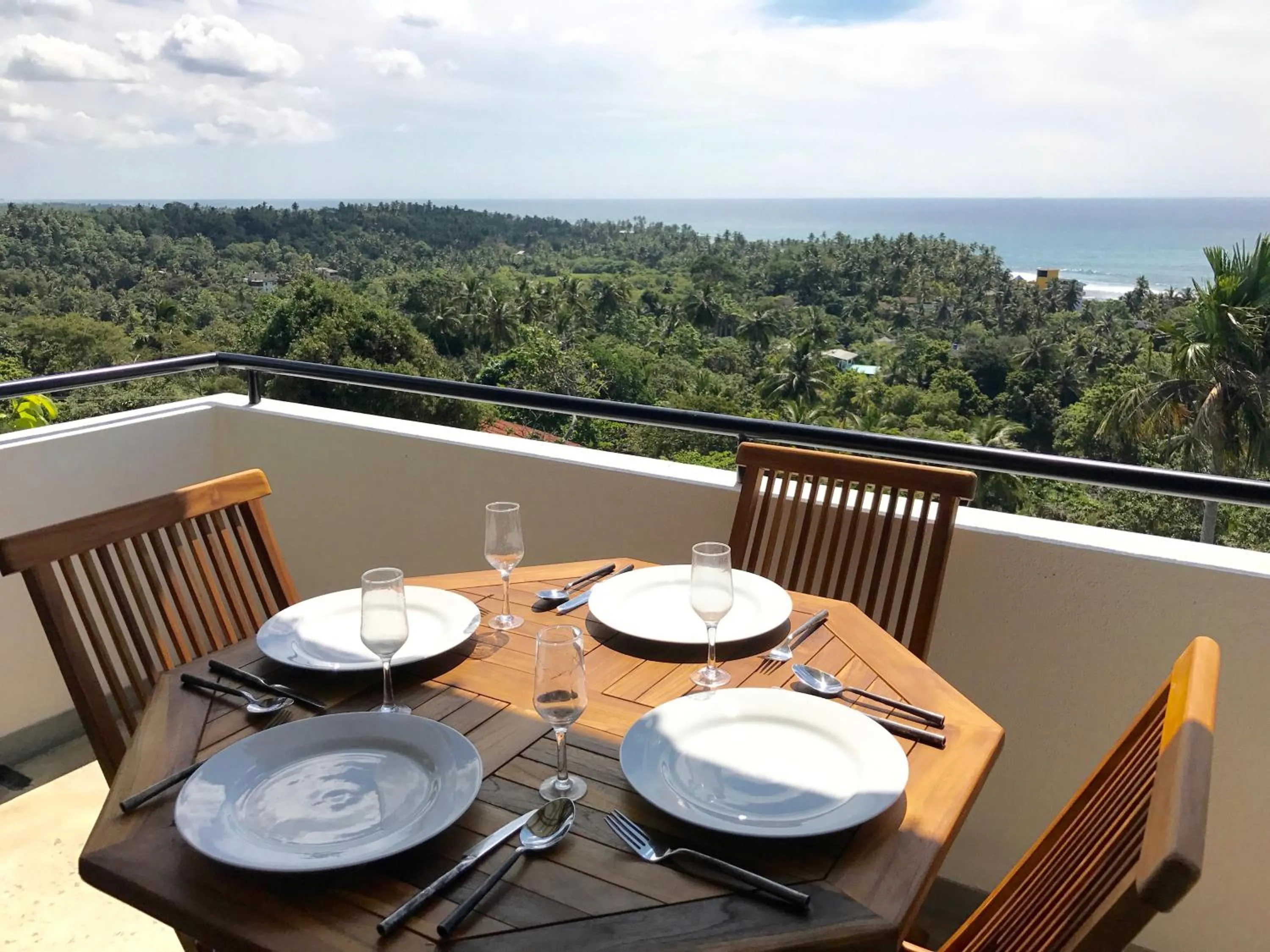 Dining area in Lara's place