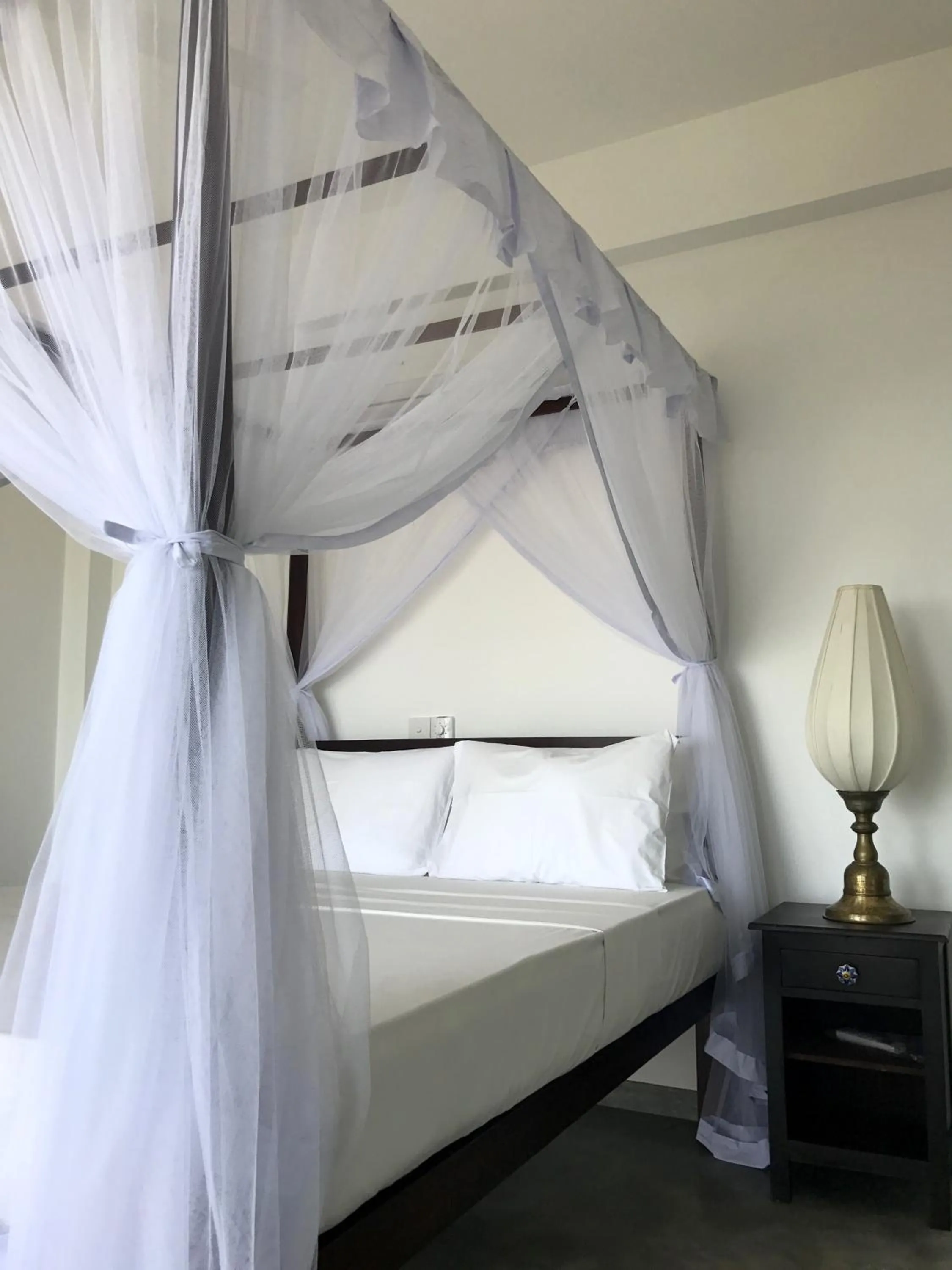 Photo of the whole room, Bed in Lara's place