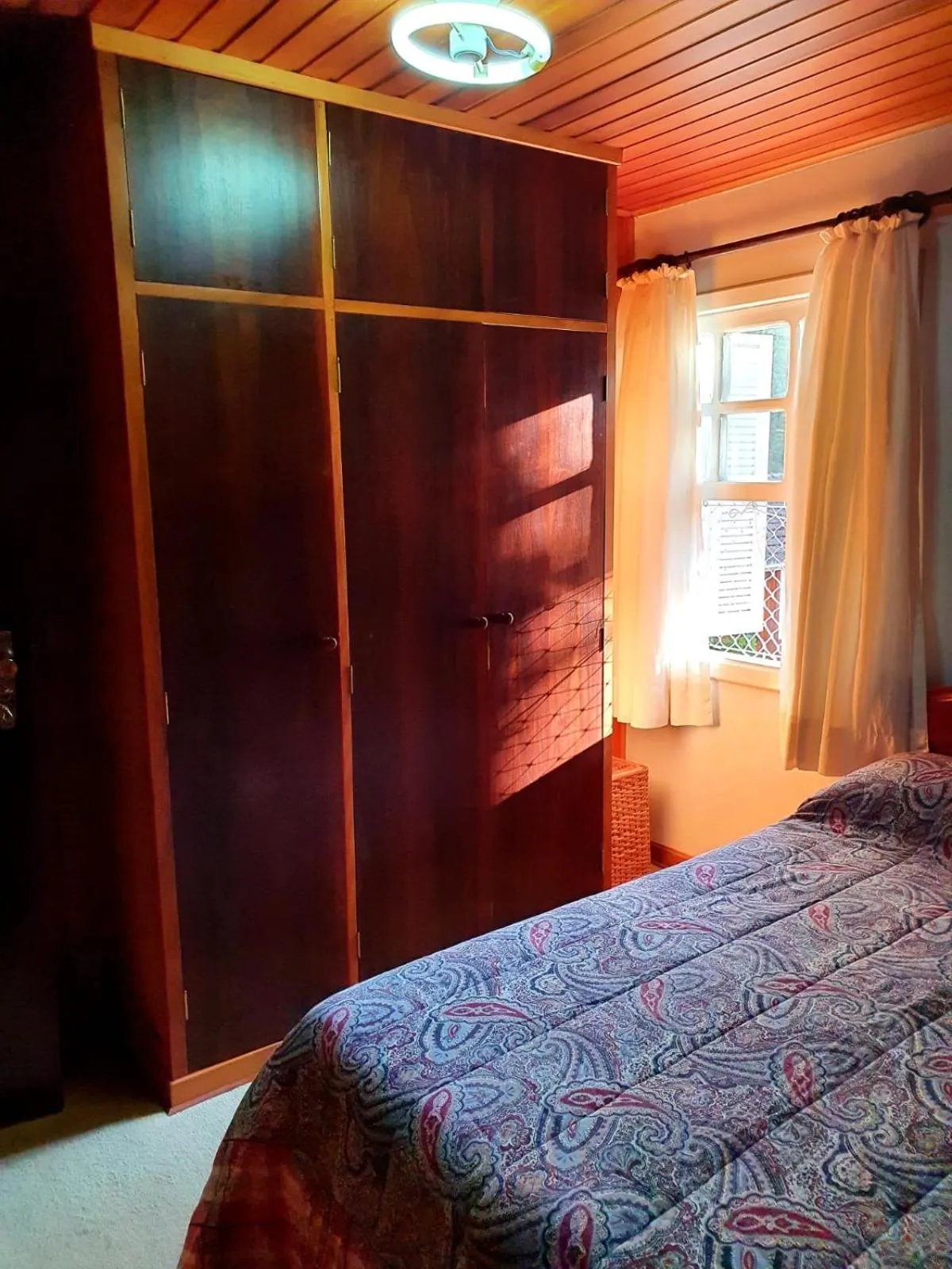 Bedroom, Bed in Colônia SAA
