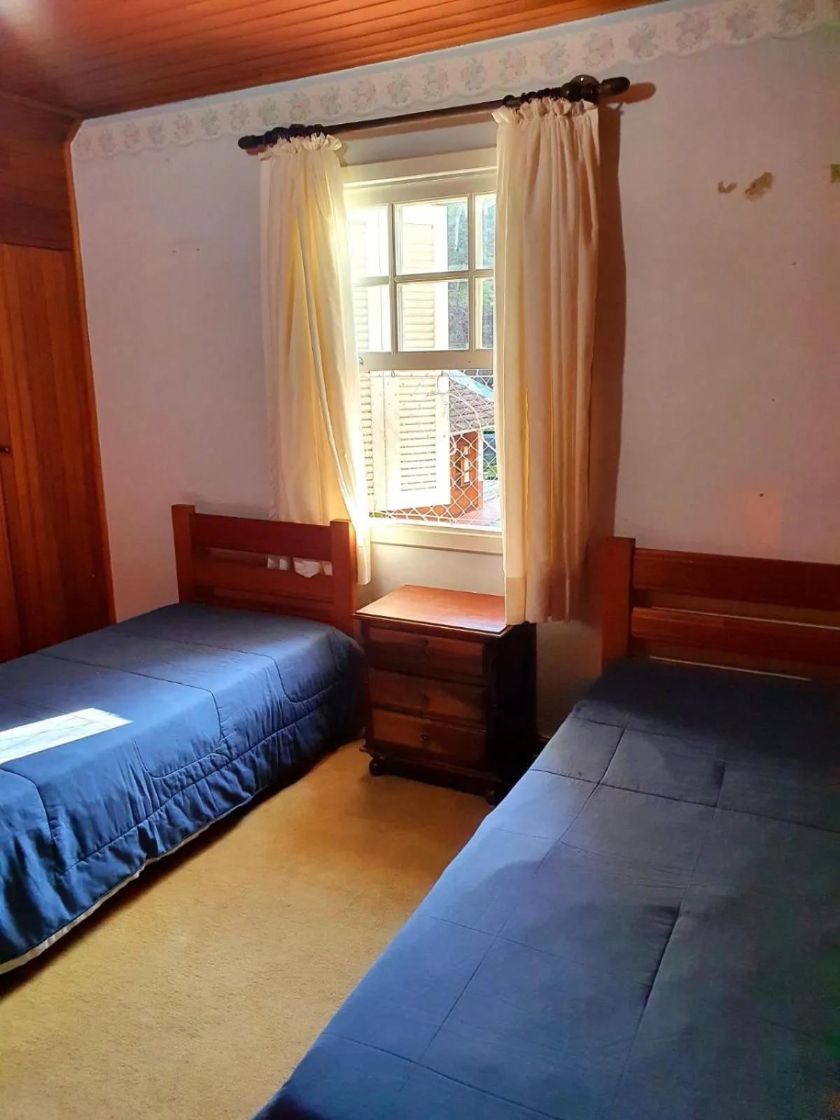 Bedroom, Bed in Colônia SAA