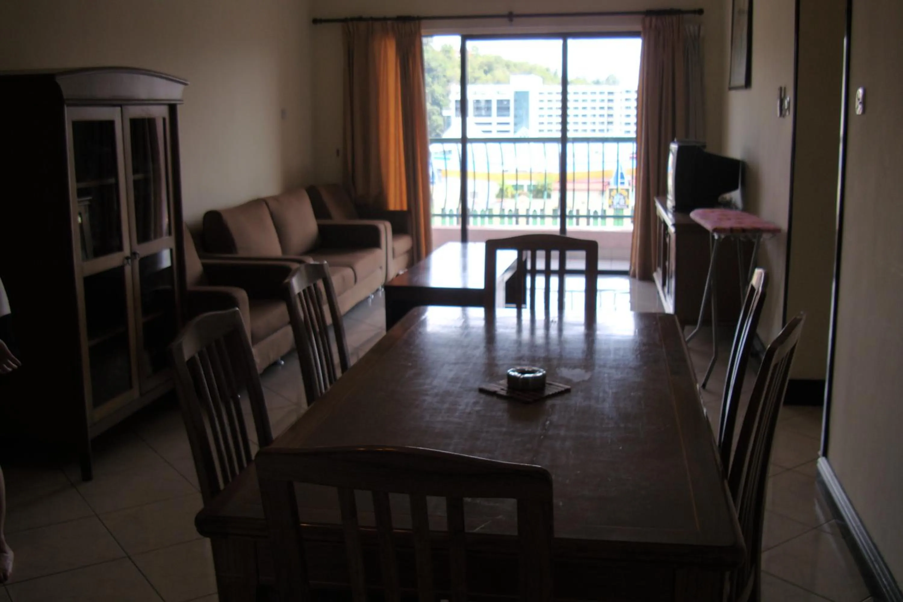Living room in Dorcas Service Apartment - Marina Court