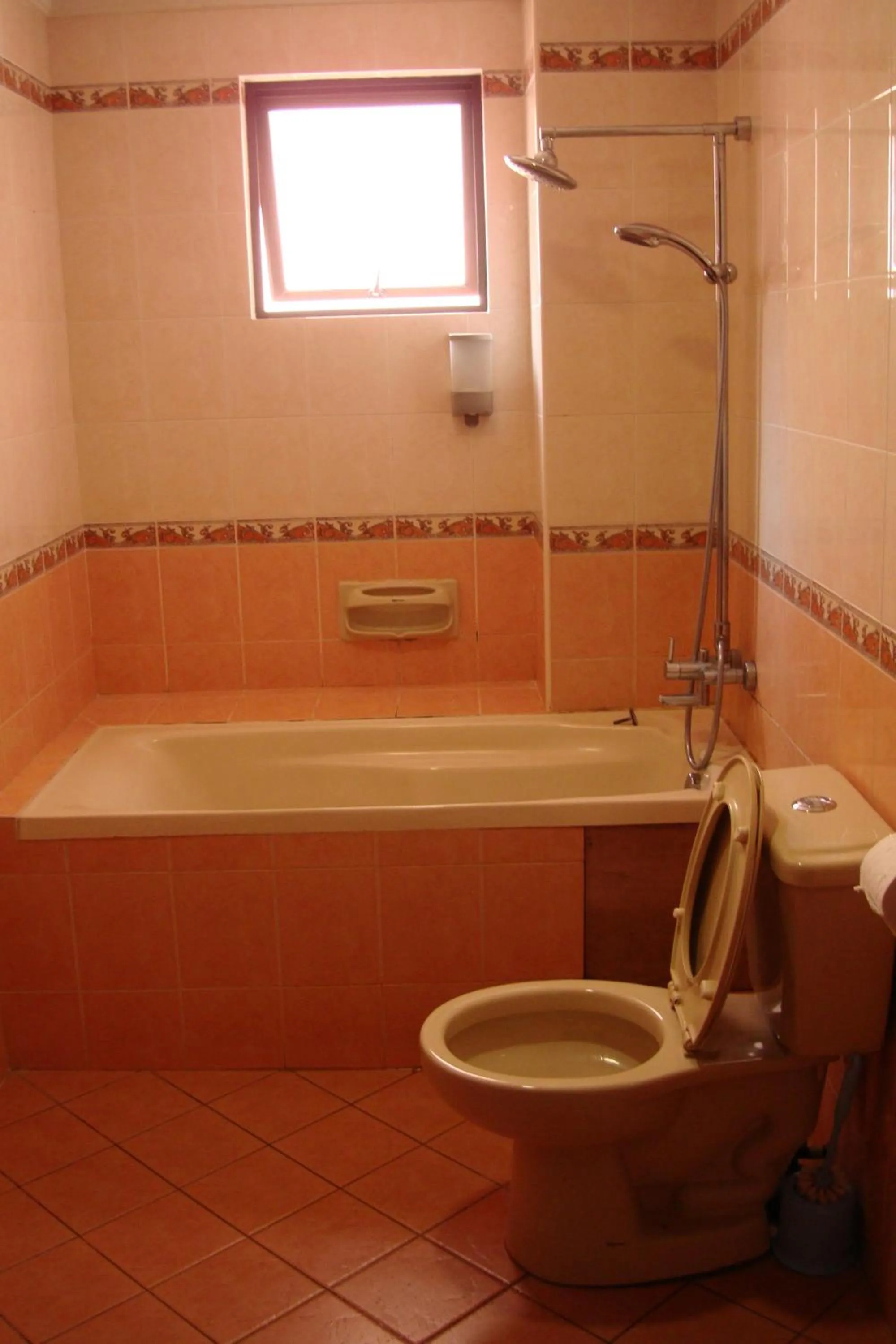 Bathroom in Dorcas Service Apartment - Marina Court