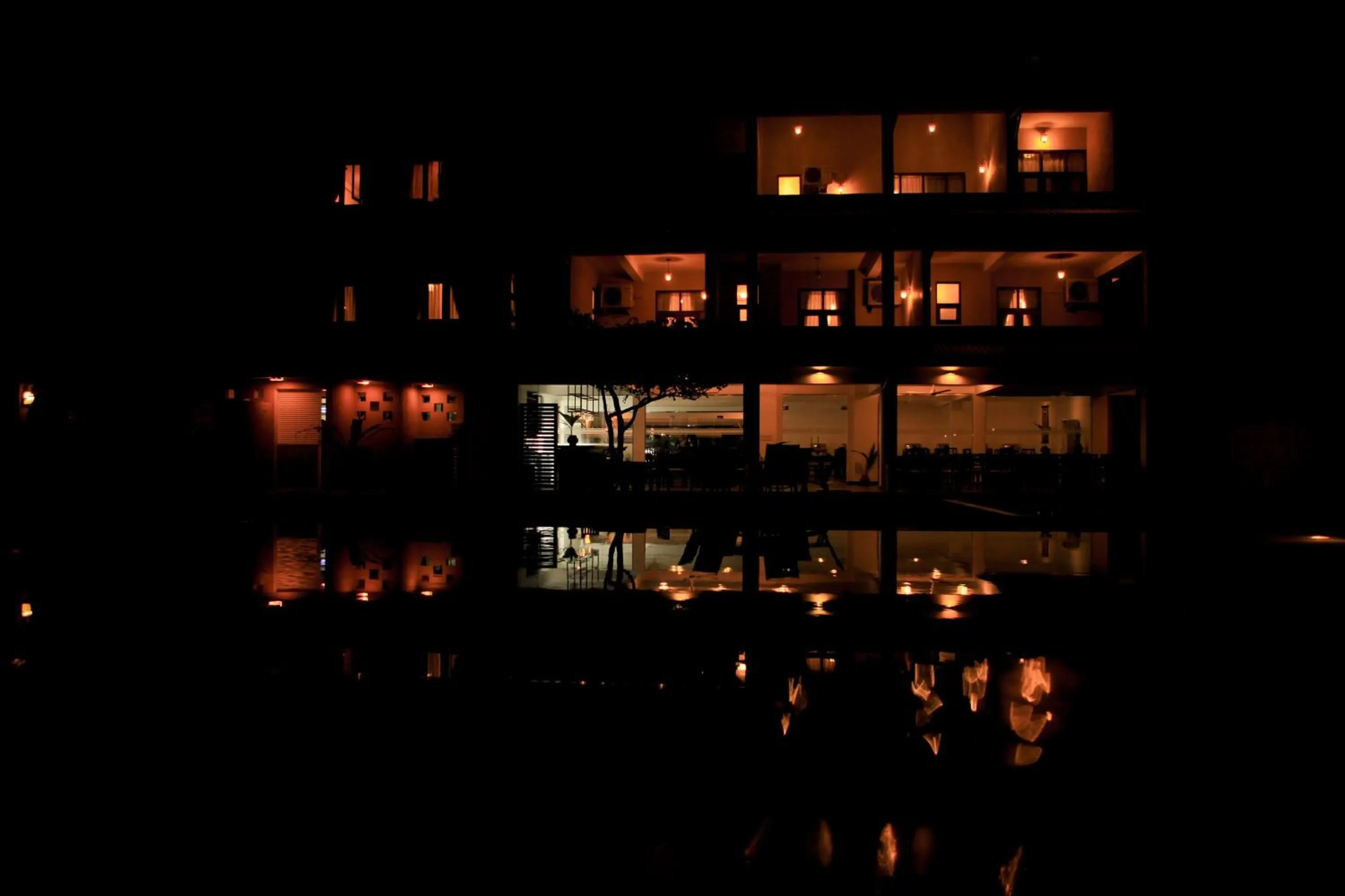 Property building in Lavendish Okrin Hotel