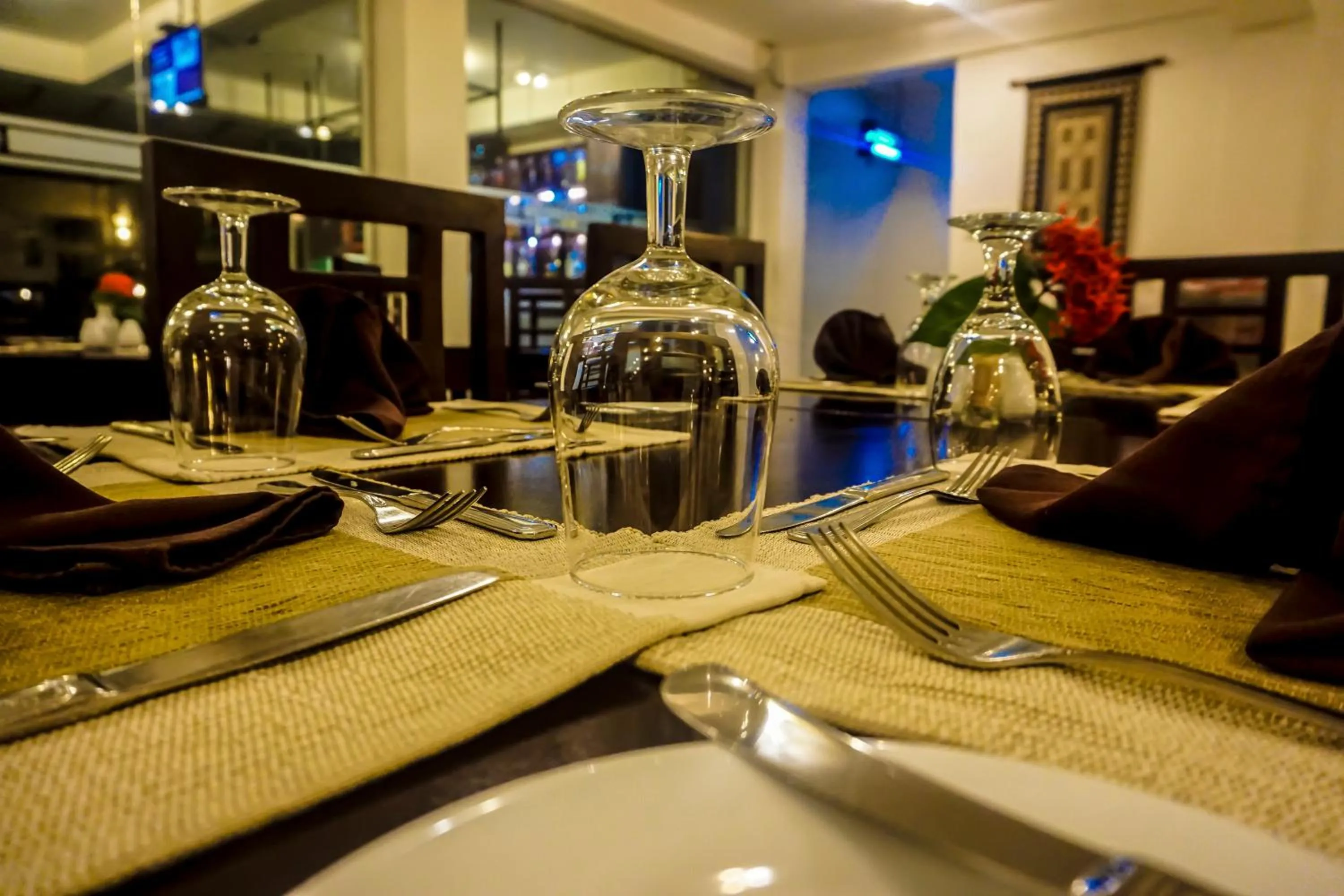 Restaurant/places to eat in Lavendish Okrin Hotel