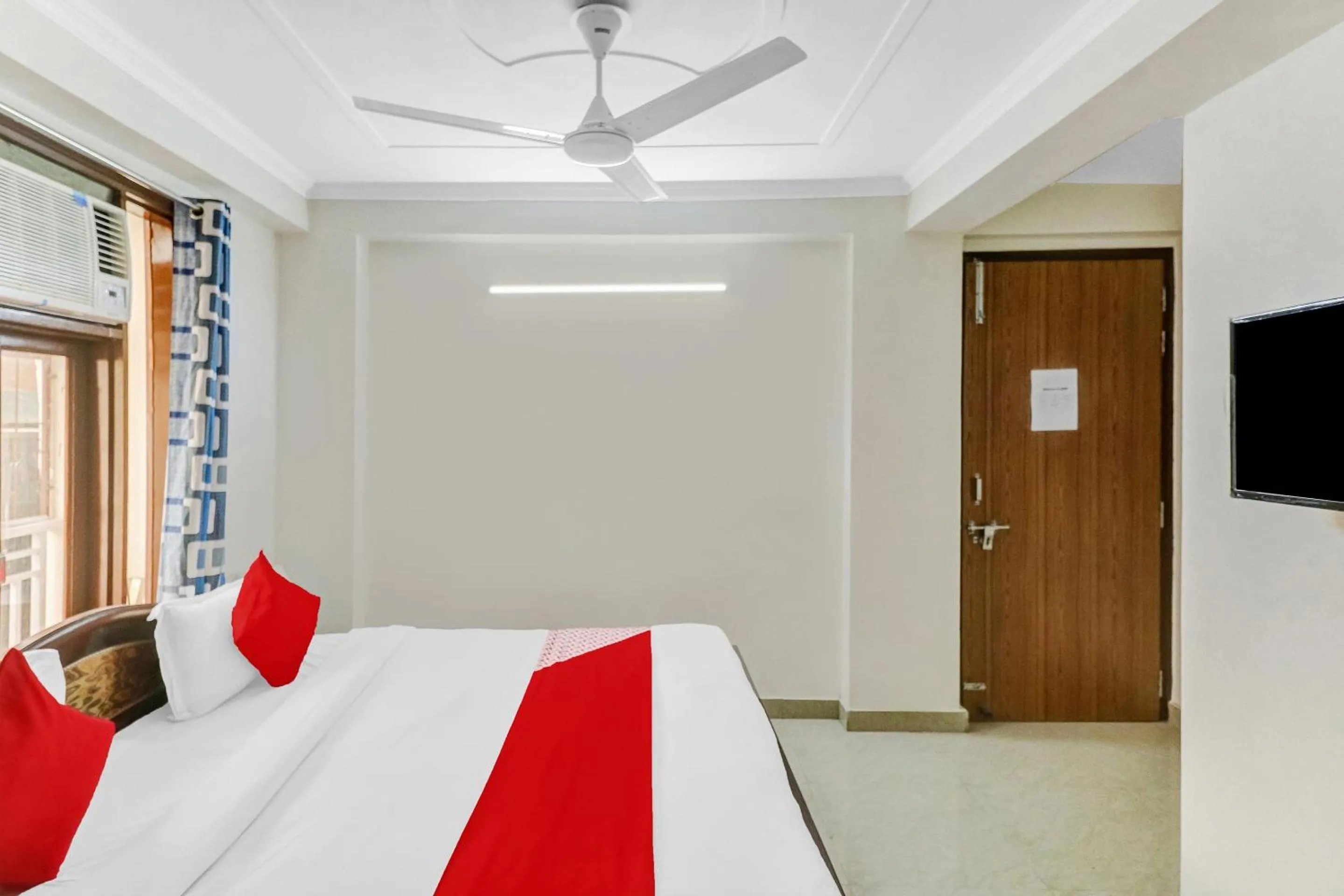 Bedroom, Bed in Hotel O South Plaza