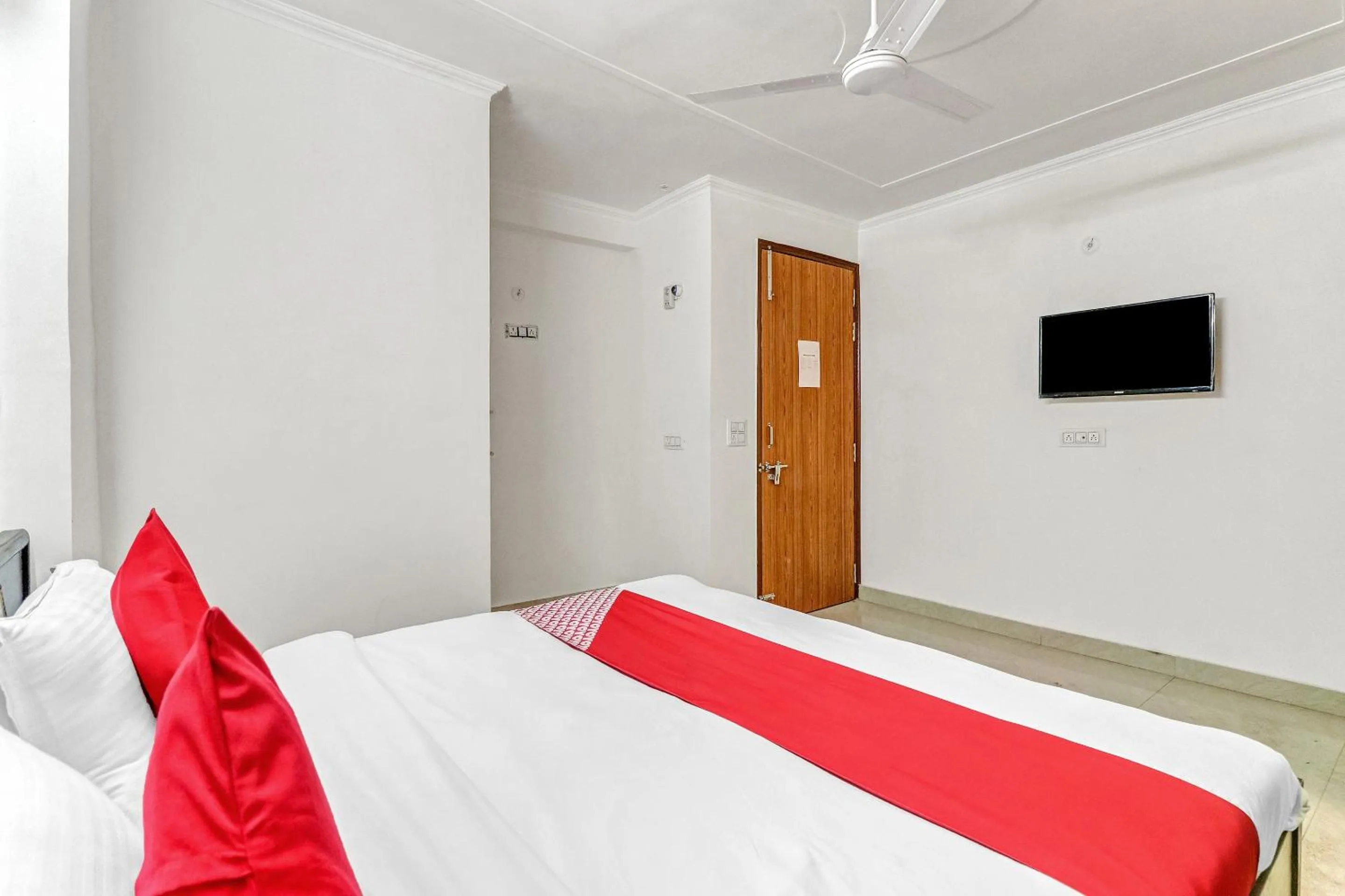 Bedroom, Bed in Hotel O South Plaza