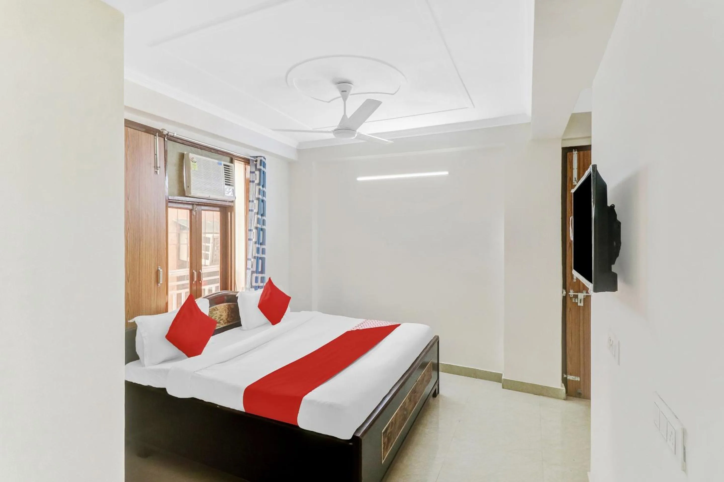 Bedroom, Bed in Hotel O South Plaza