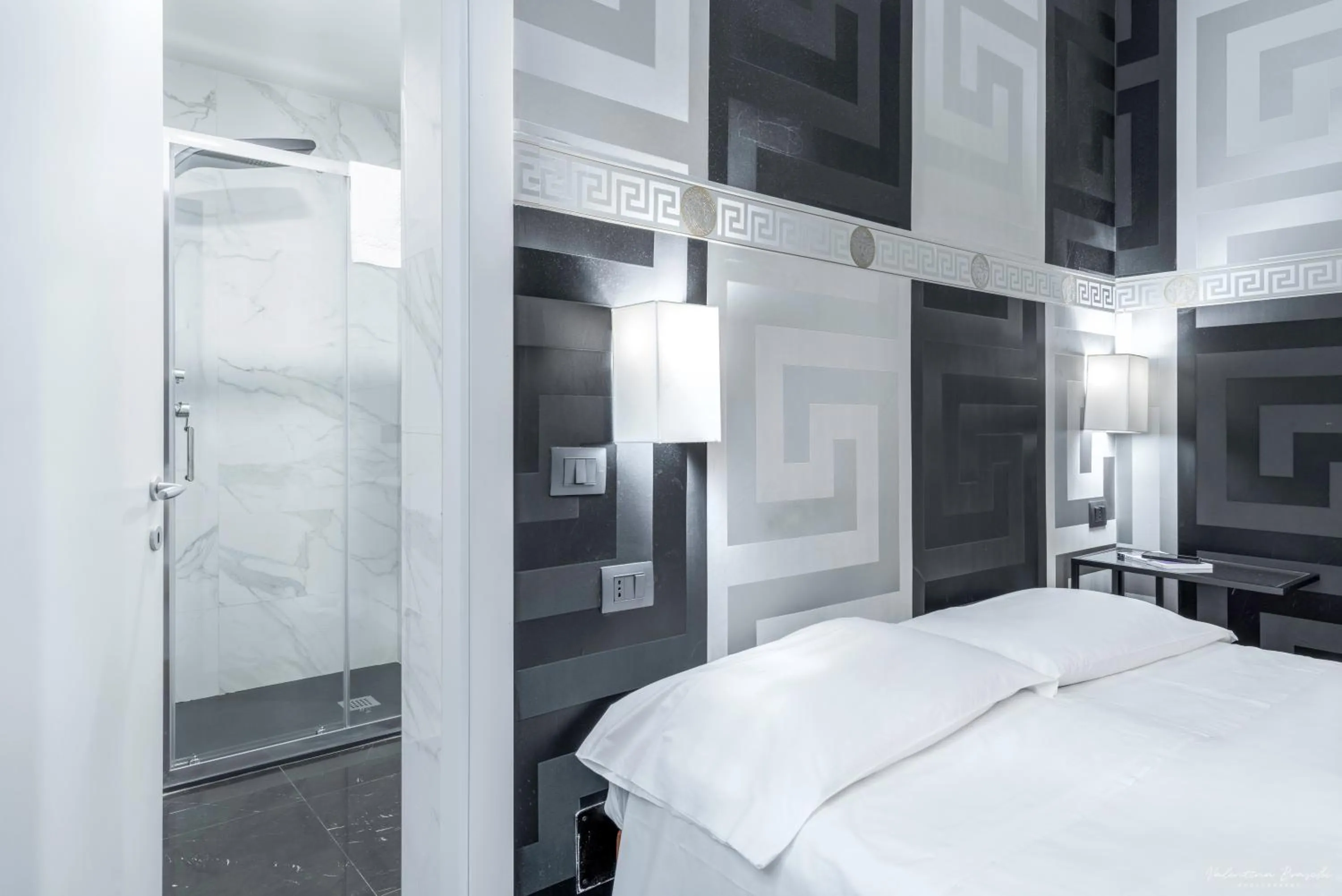 Bedroom, Bed in Hotel Argentina