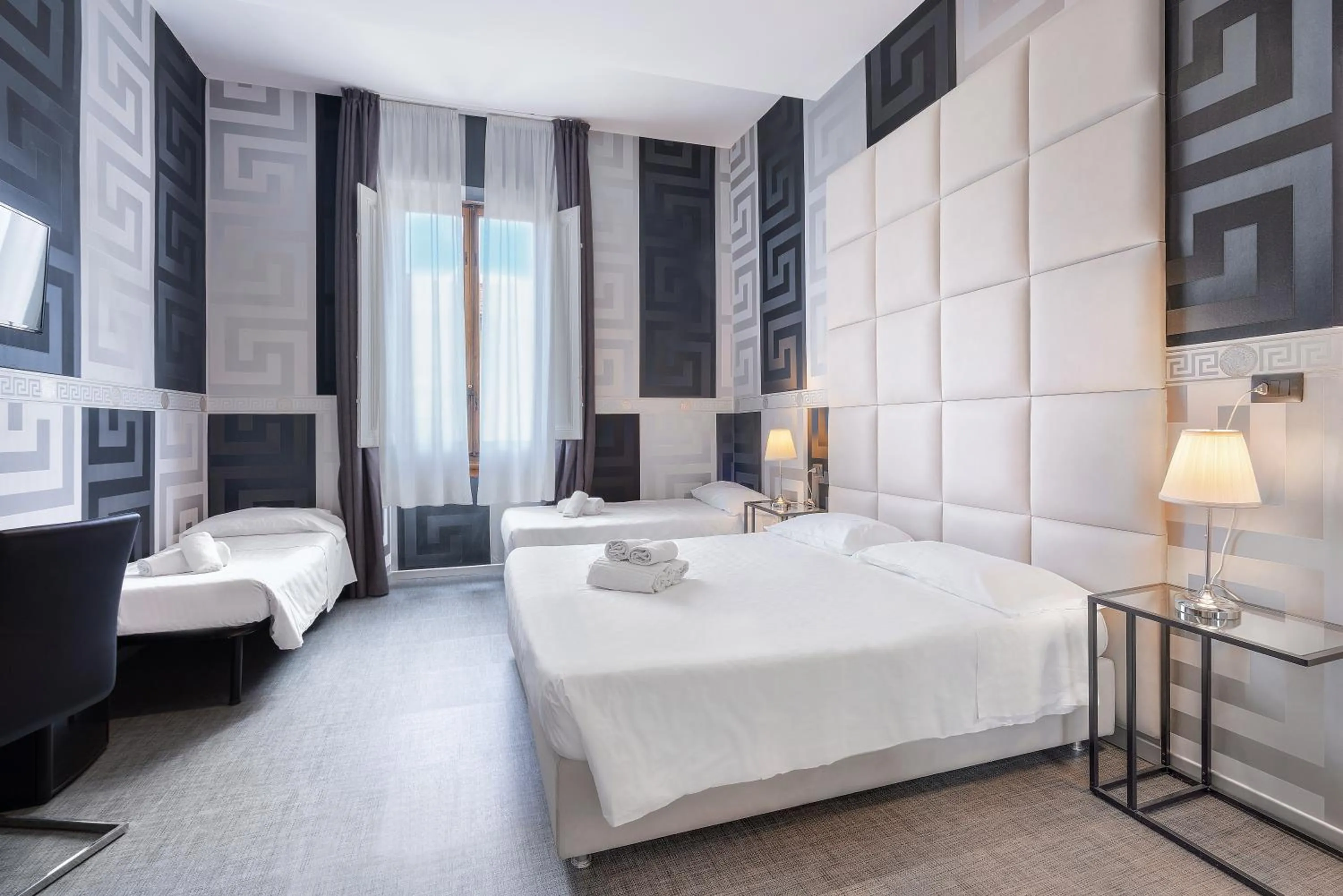 Bed in Hotel Argentina