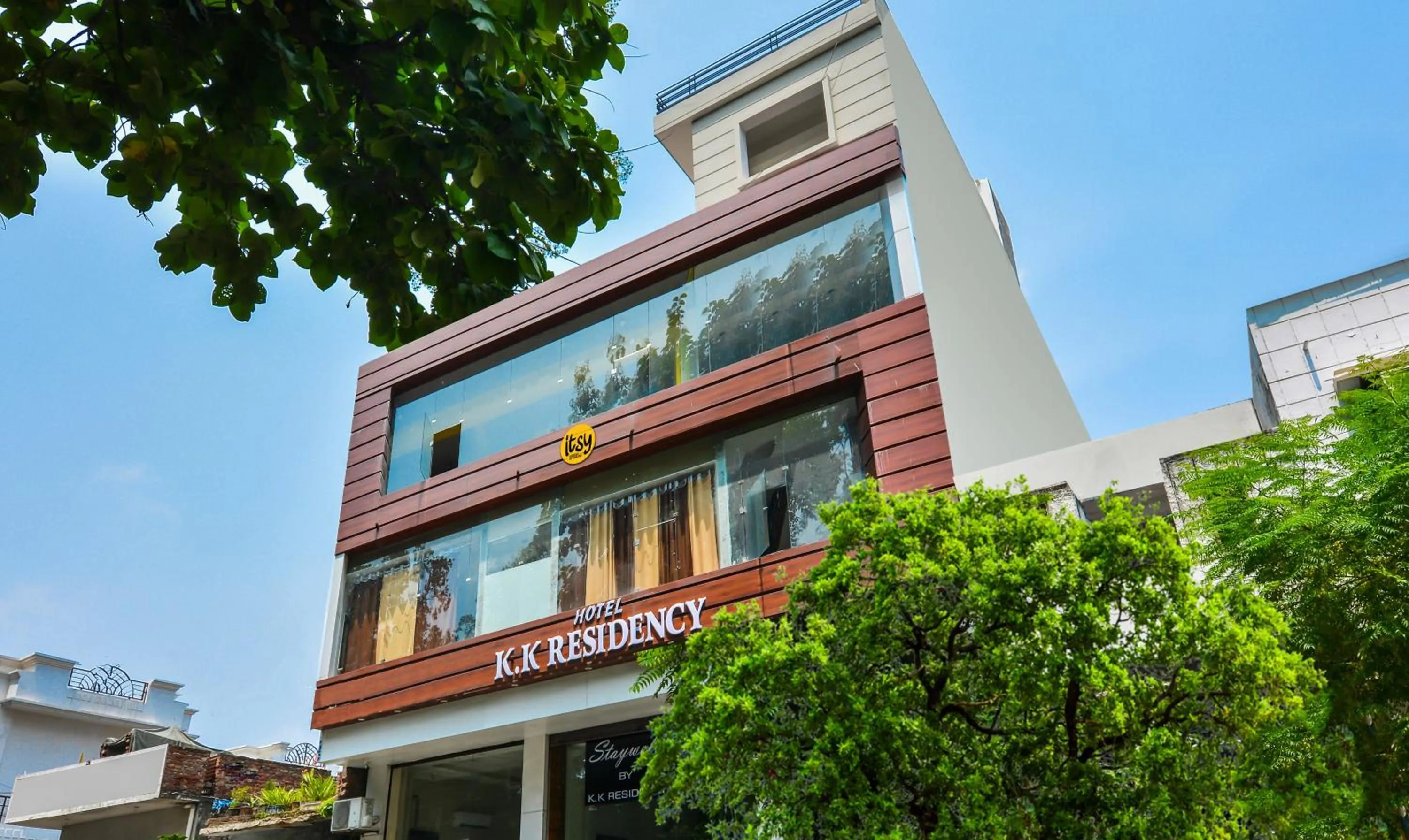 Property building in Itsy Hotels K K Residency Staywell