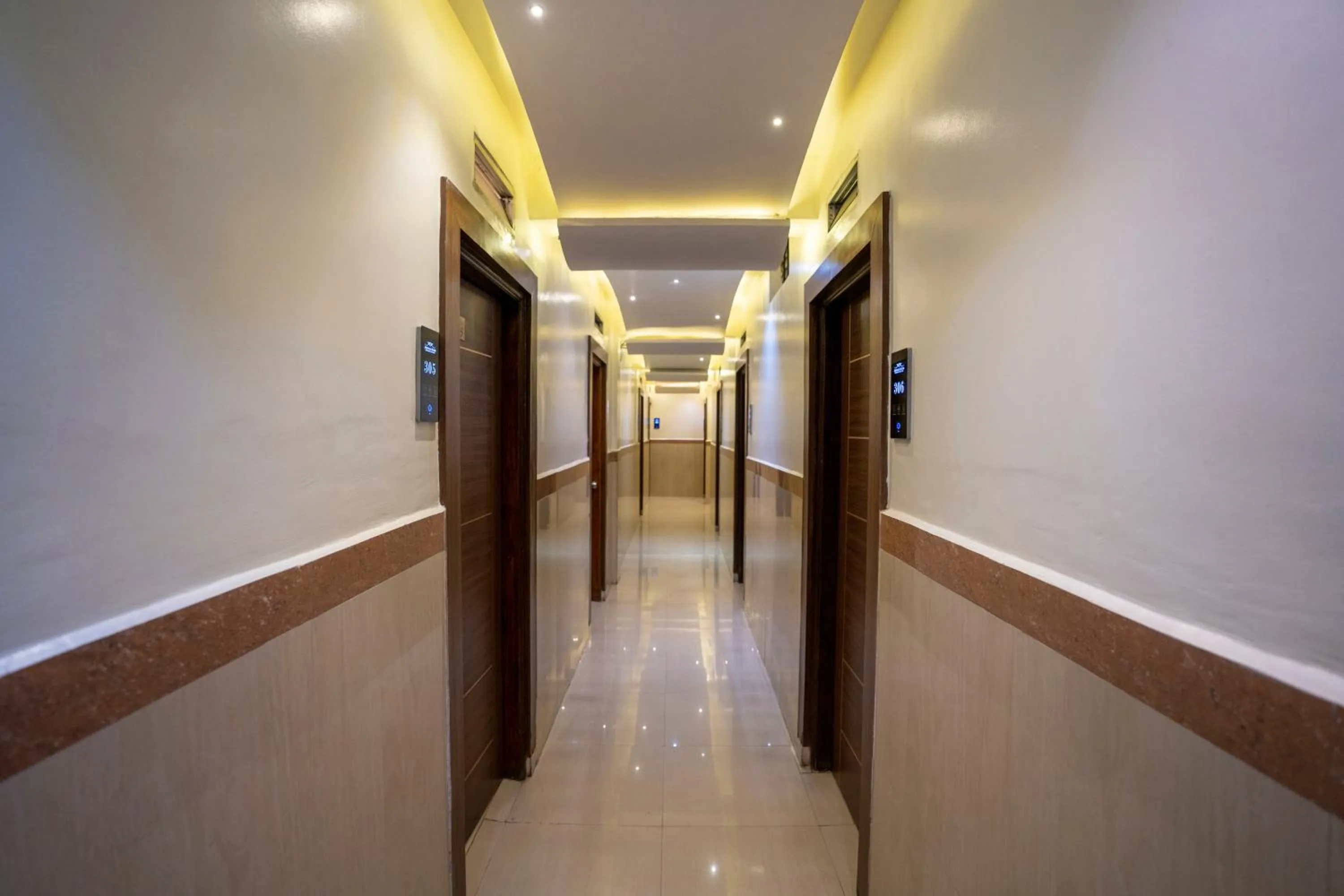 Aishwarya Suites