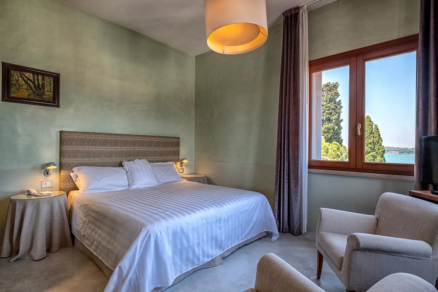 Bed in Hotel Villa Mabapa