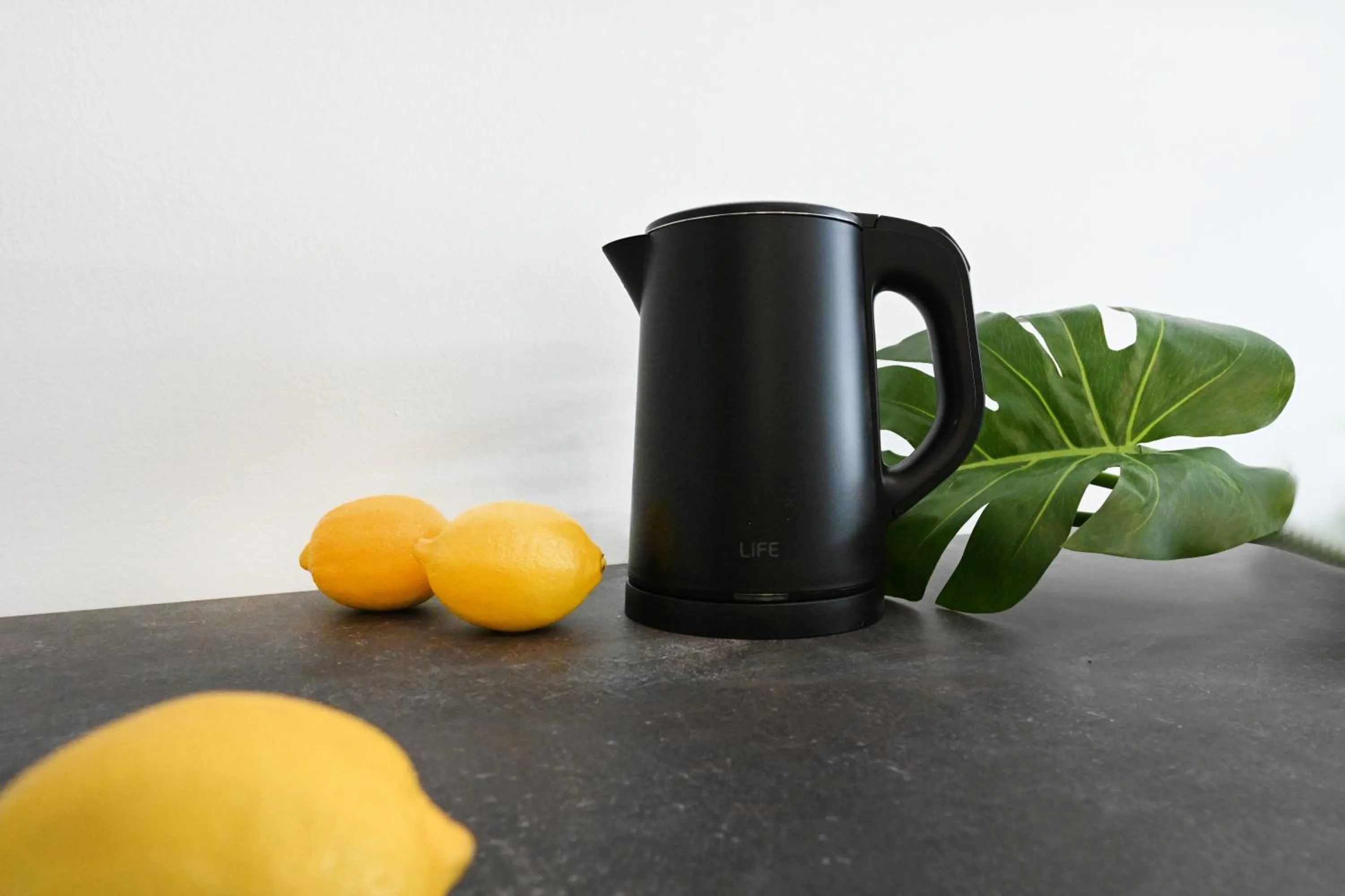 Coffee/tea facilities in ICON Urban Living