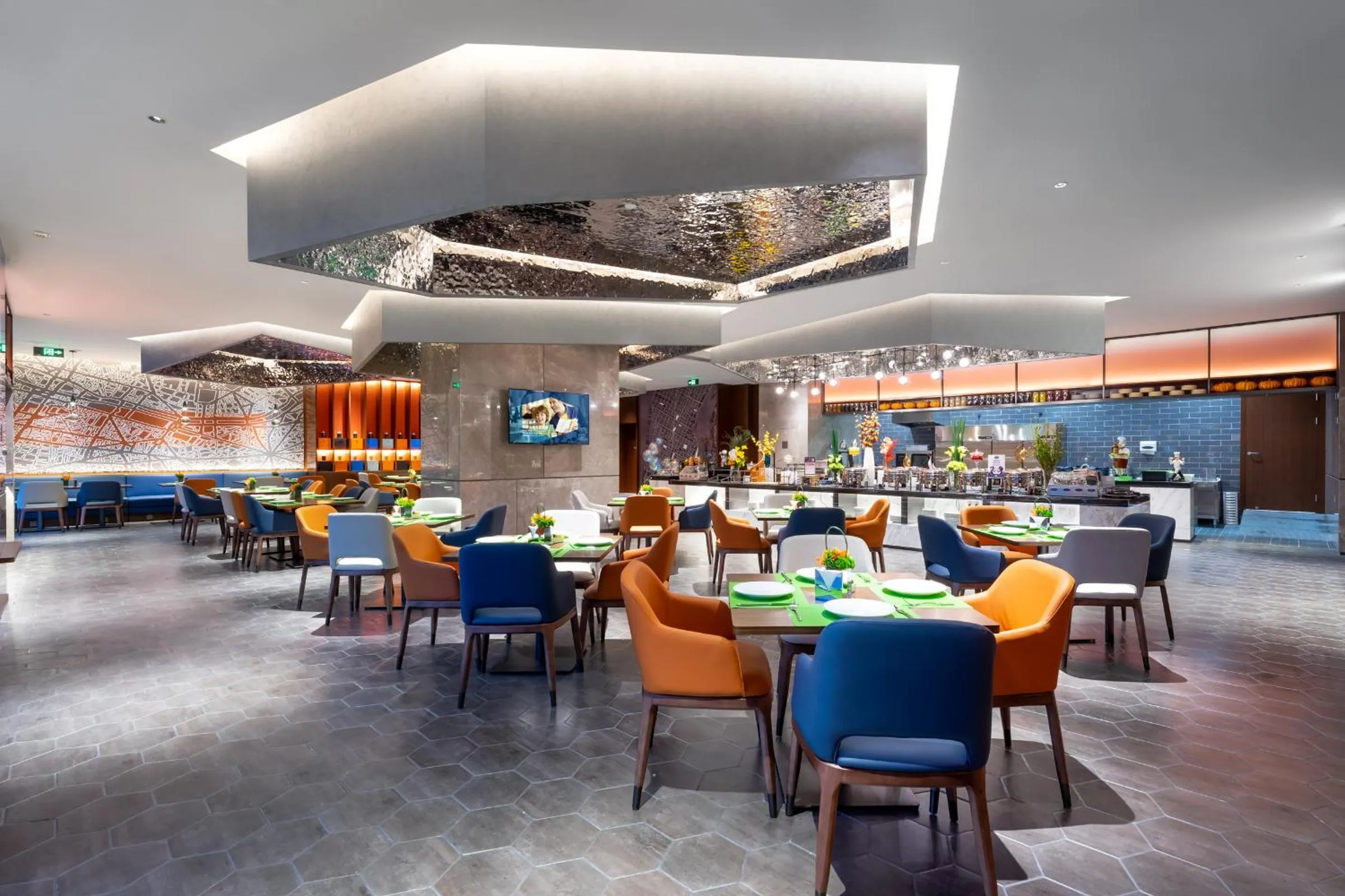 Restaurant/places to eat in Hampton by Hilton Guangzhou Jinshazhou