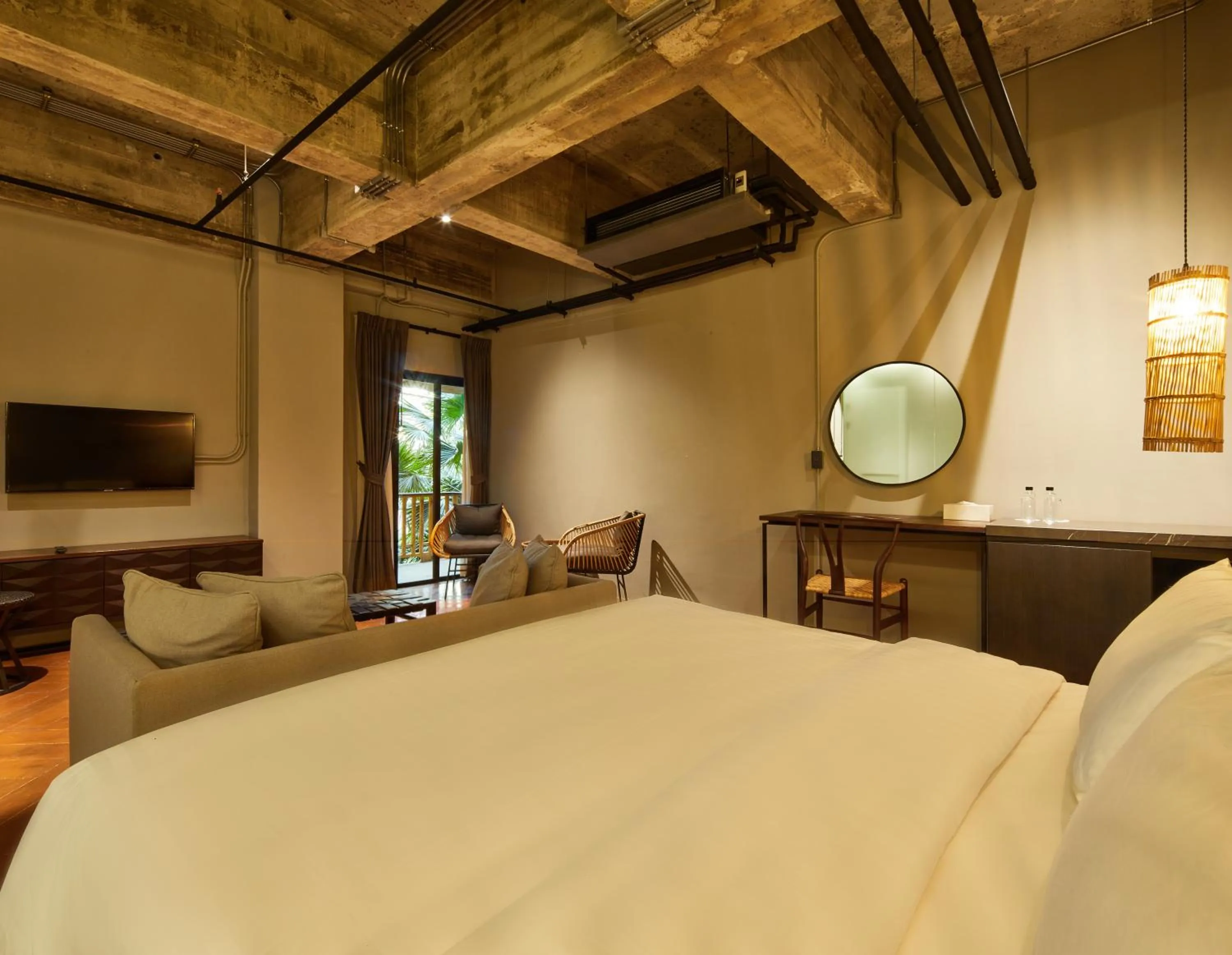 Bed in 515 VICTORY Hotel