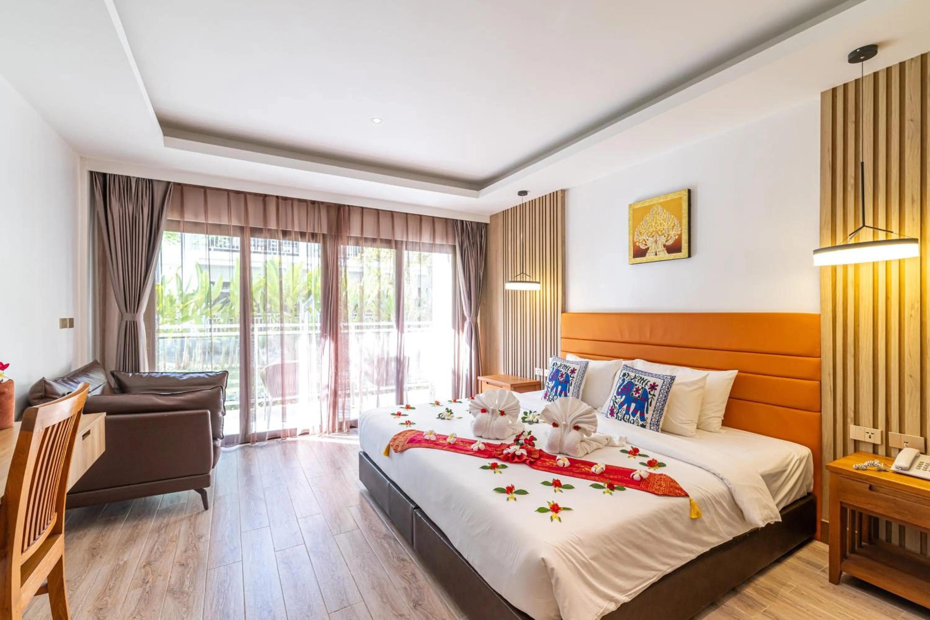 Bed in Royal Yao Yai Island Beach Resort