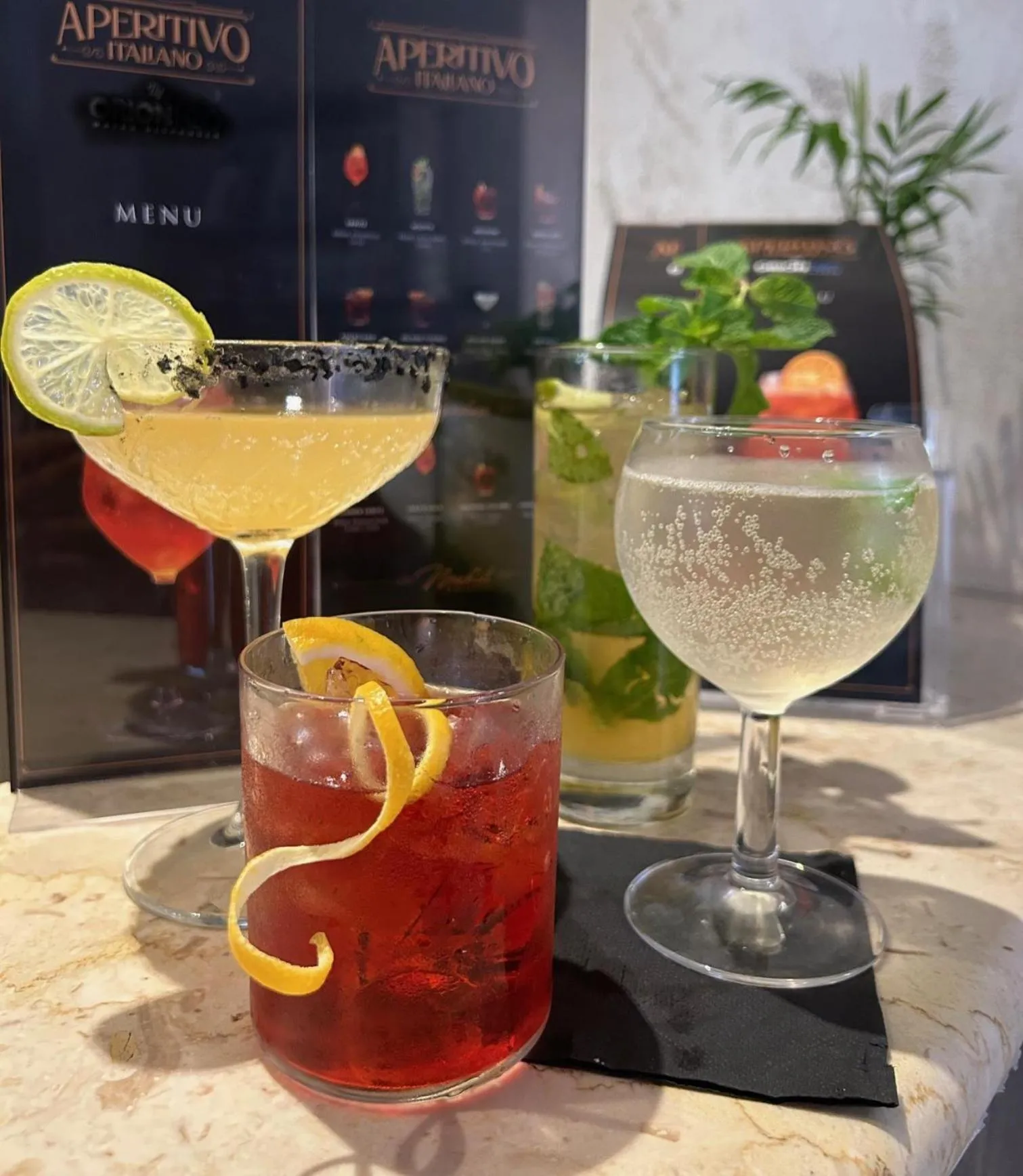 Restaurant/places to eat in Hotel Aphrodite