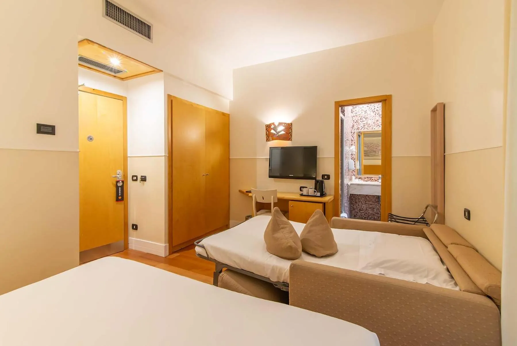 Bedroom, Bed in Hotel Aphrodite