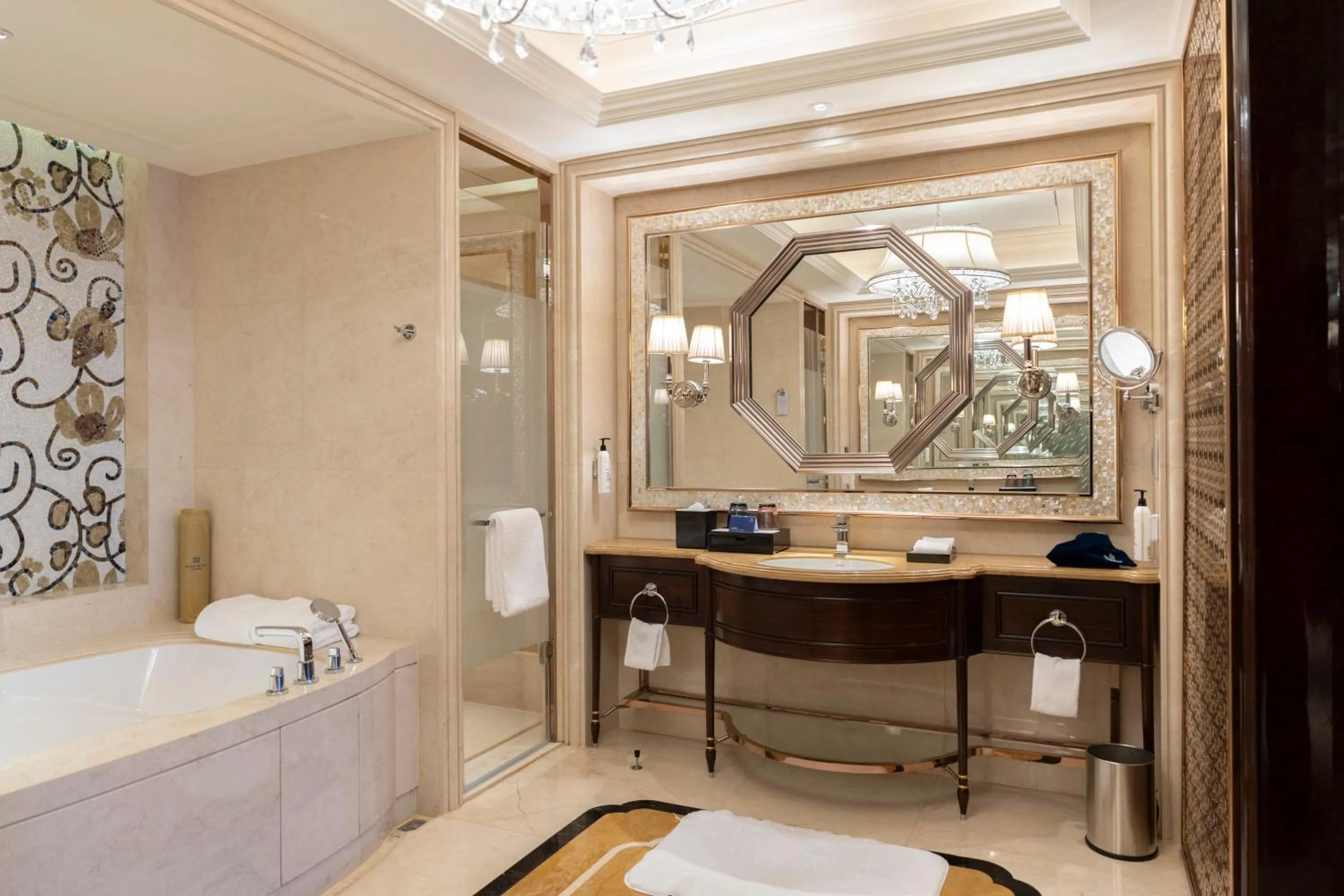 Bathroom in Wanda Realm Harbin Hotel