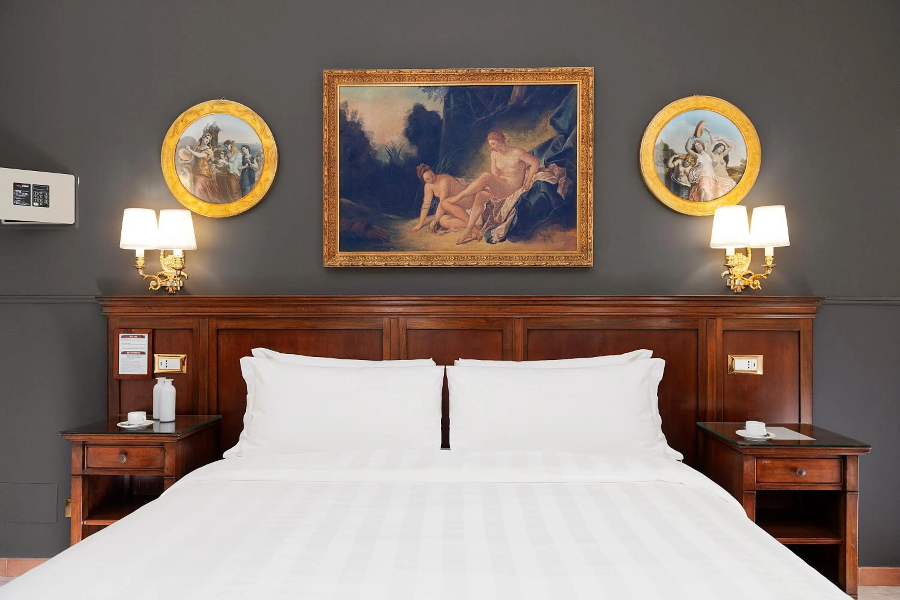 Bed in Hotel Des Artistes Roma