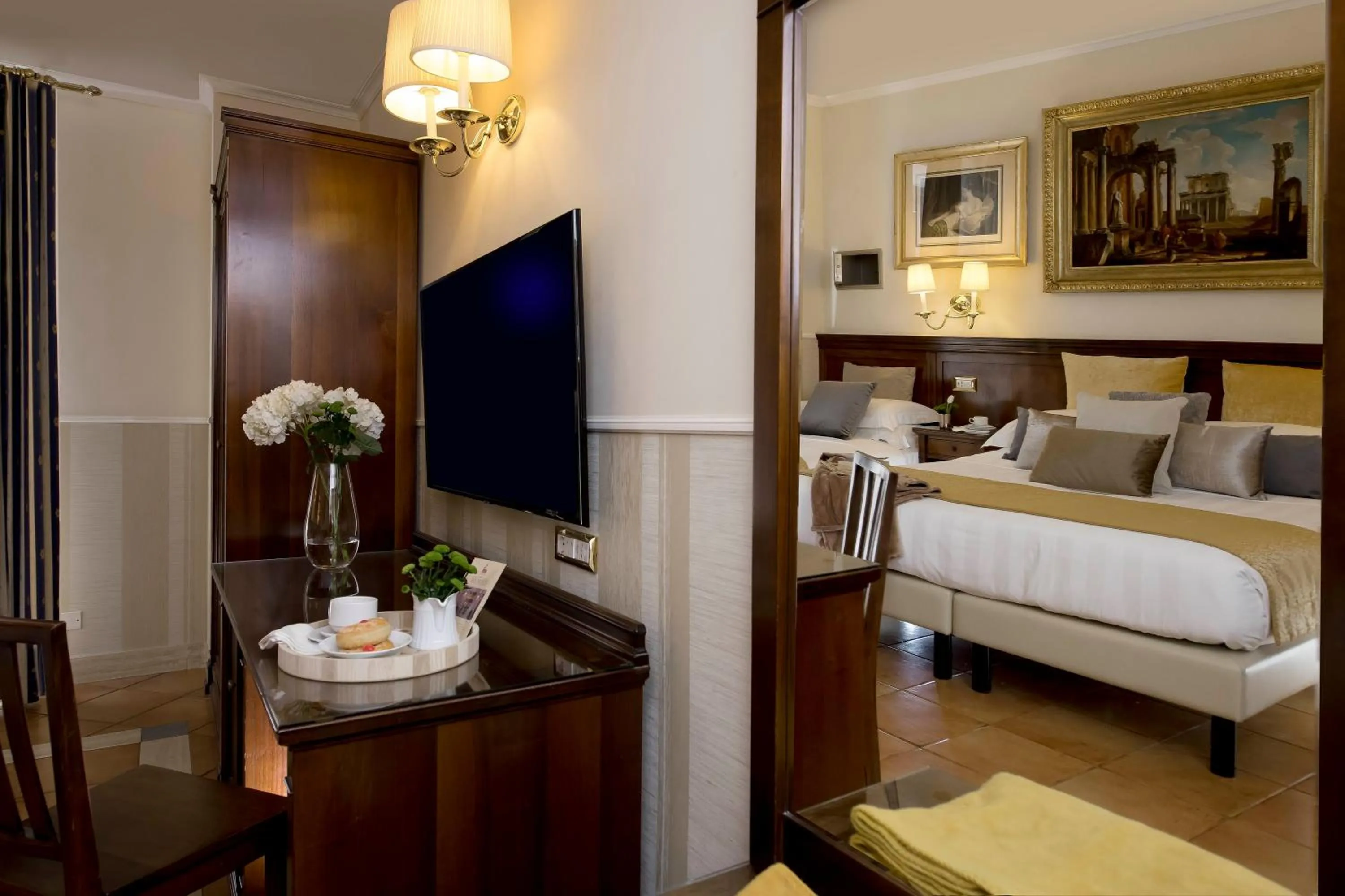 TV and multimedia, Bed in Hotel Des Artistes Roma