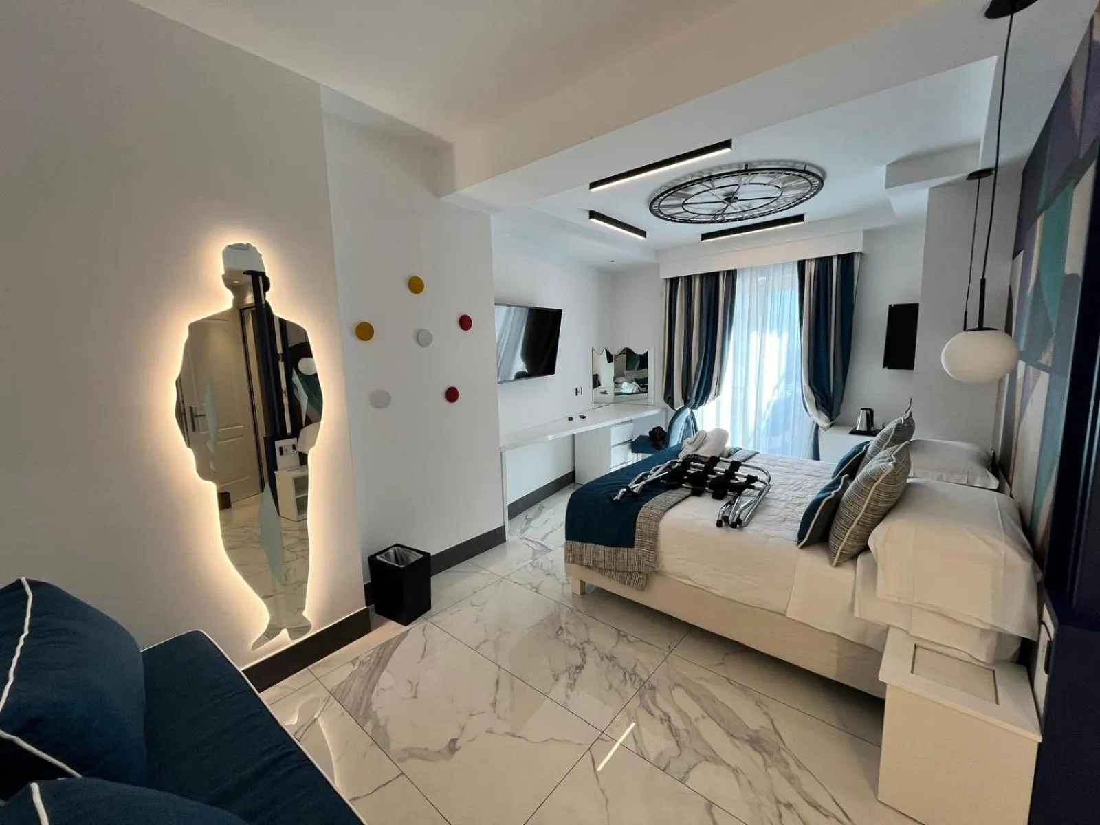 Bed in Positano Art Hotel Pasitea