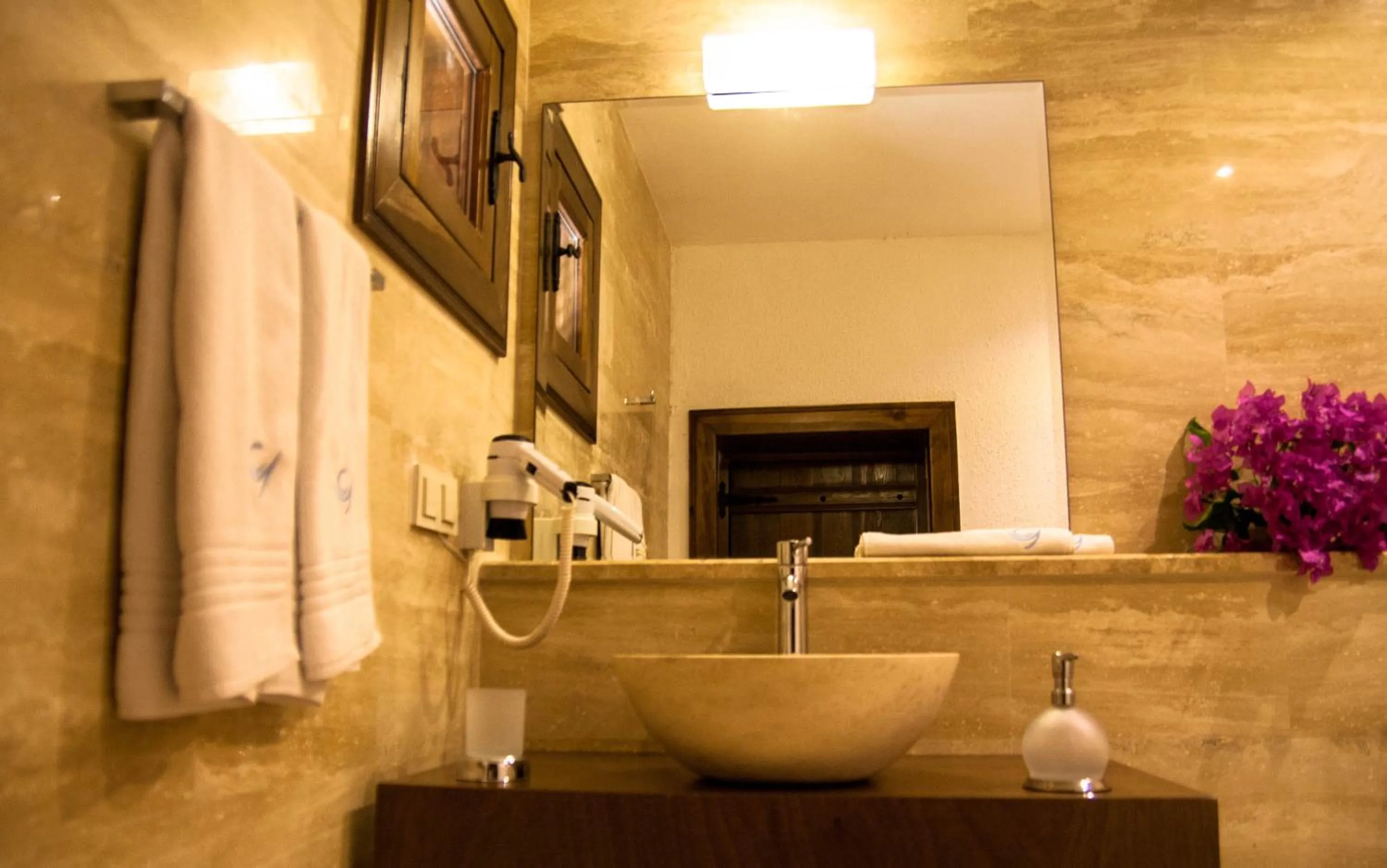 Bathroom in Courtyard