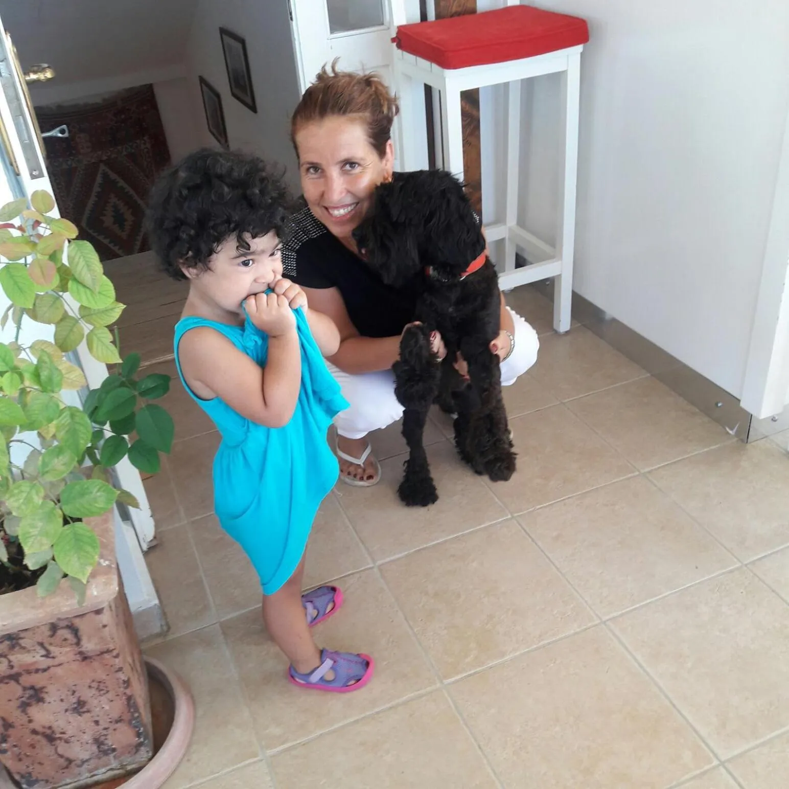 Breakfast in Courtyard