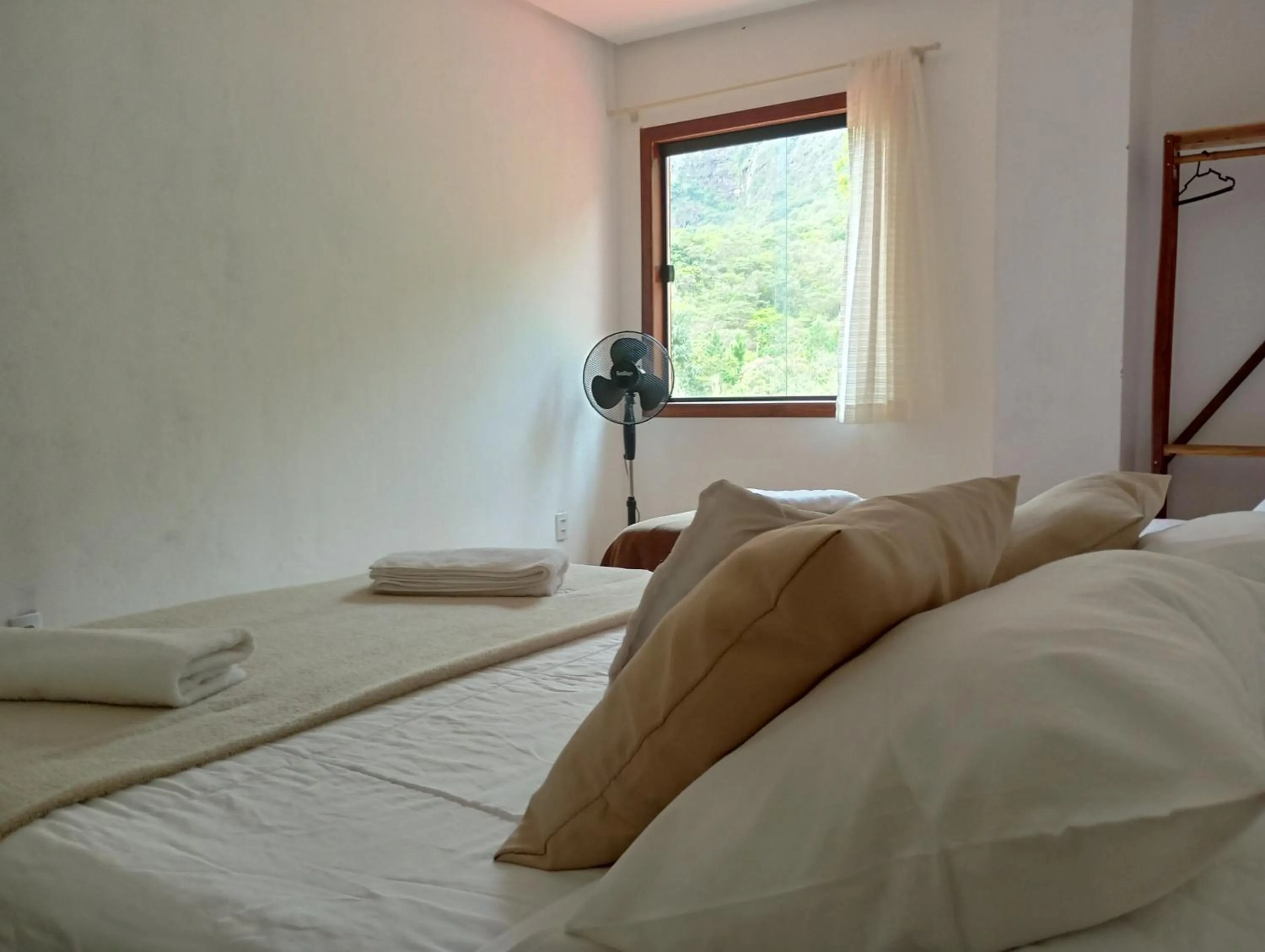 Bedroom, Bed in Pousada Canto das Cachoeiras