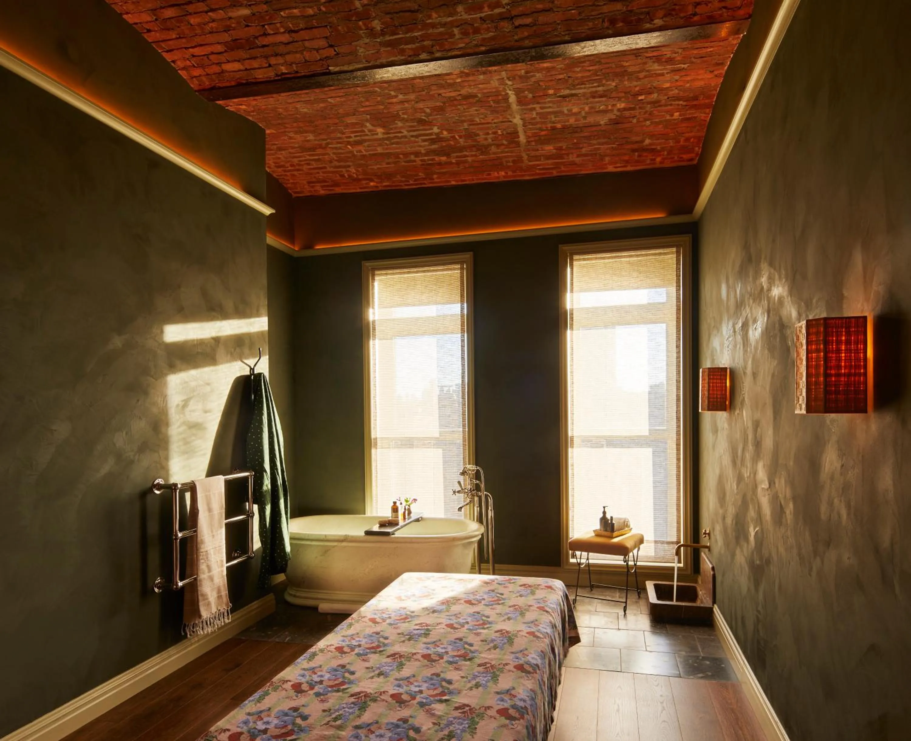 Spa and wellness centre/facilities, Bed in The Hotel Chelsea